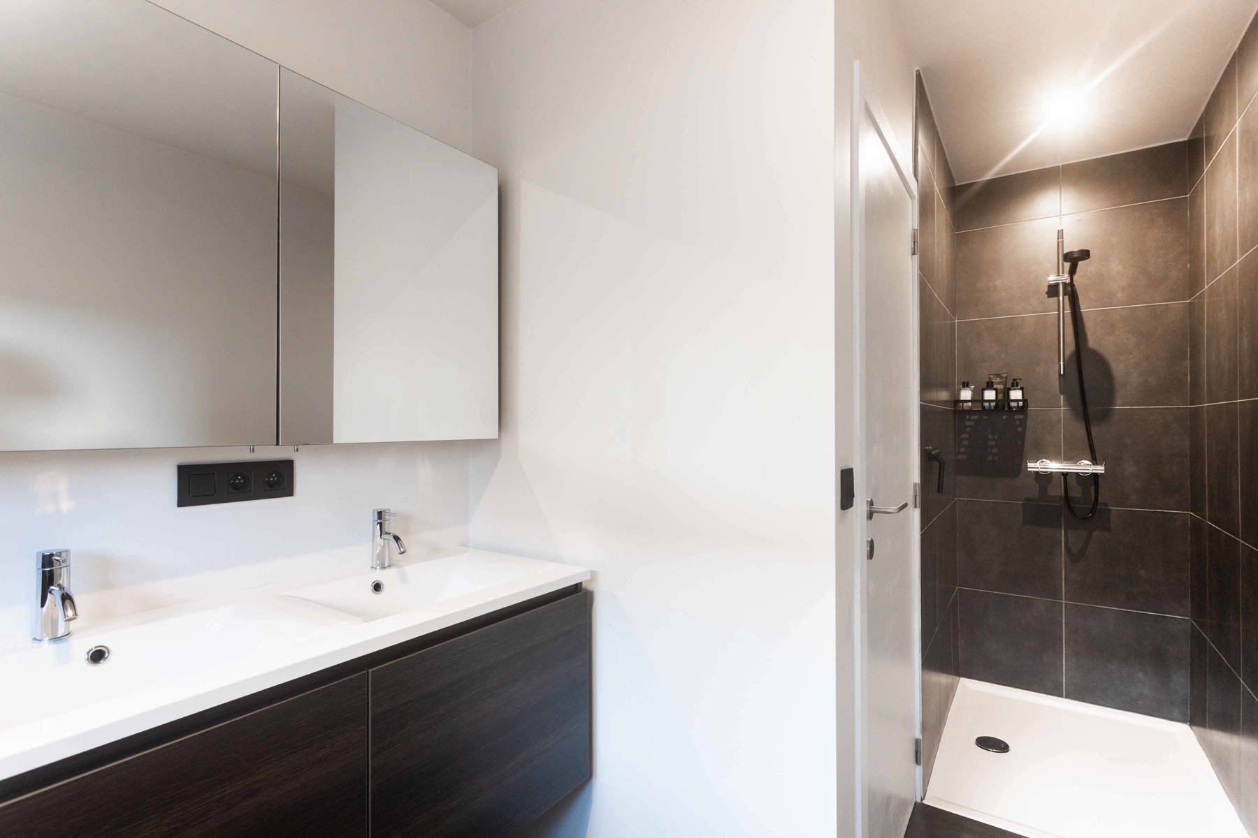 Instapklare energiezuinige woning met Zuidgerichte tuin foto 22