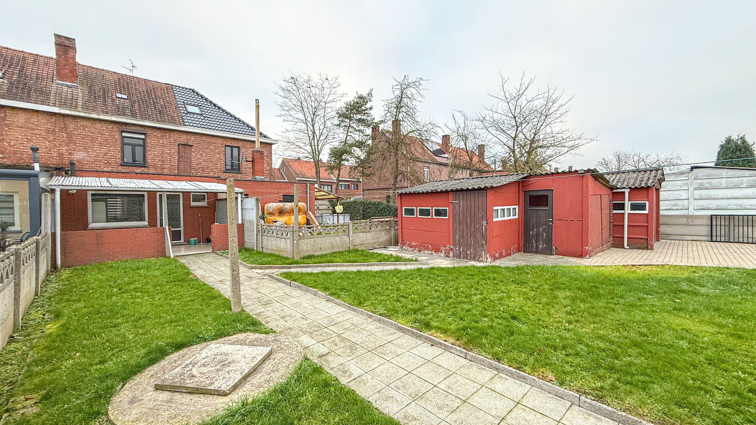 Instapklare woning met grote tuin rustig gelegen te Beringen! foto 22