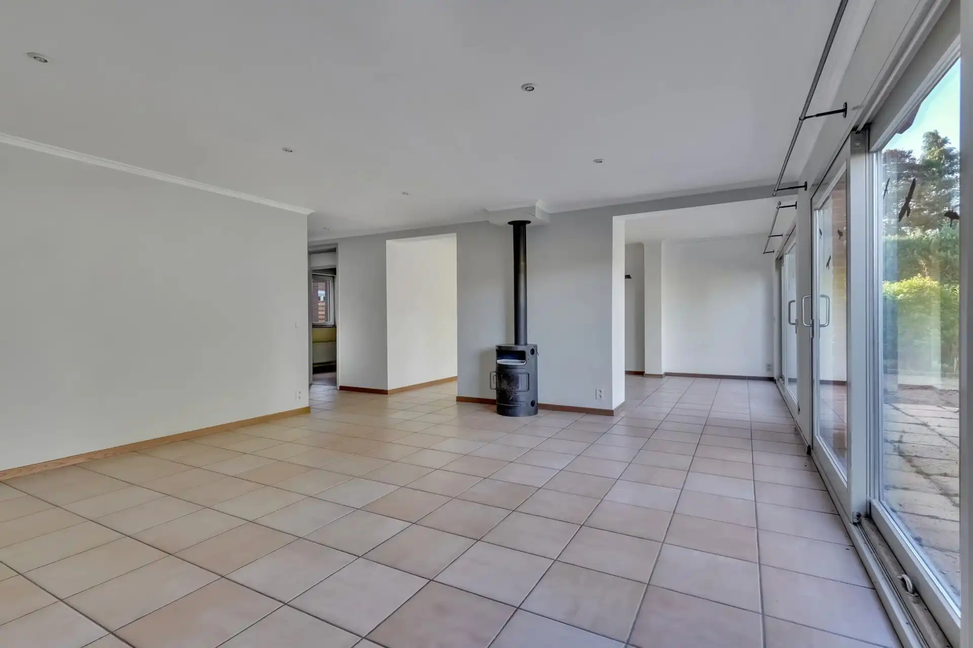 Veelzijdige vrijstaande woning met extra appartement foto 11