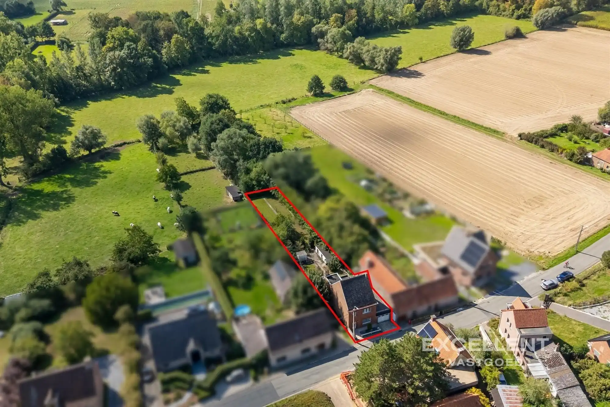Rustig gelegen karaktervolle woning Te koop foto 3