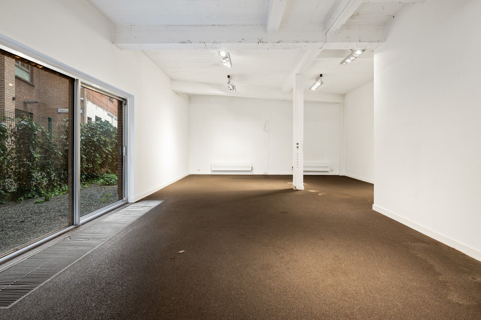 Ruim handelspand ca. 155 m² in centrum Brasschaat foto 5