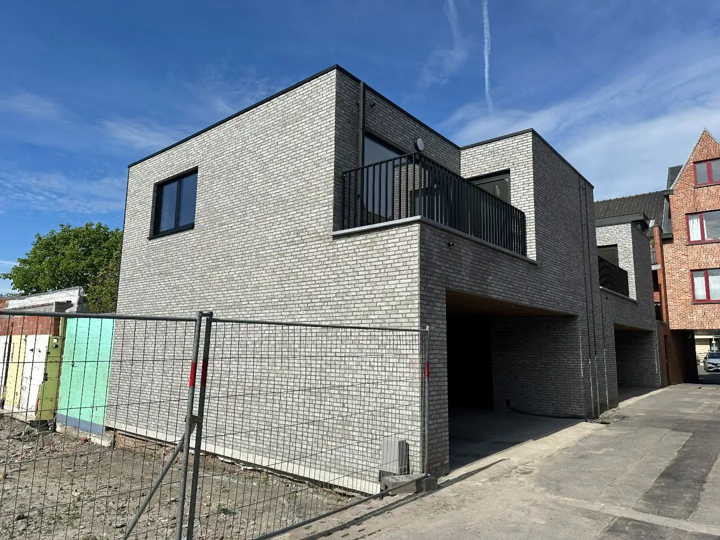 Instapklaar 1-slaapkamer appartement met mooi zonneterras, Torhout foto 17
