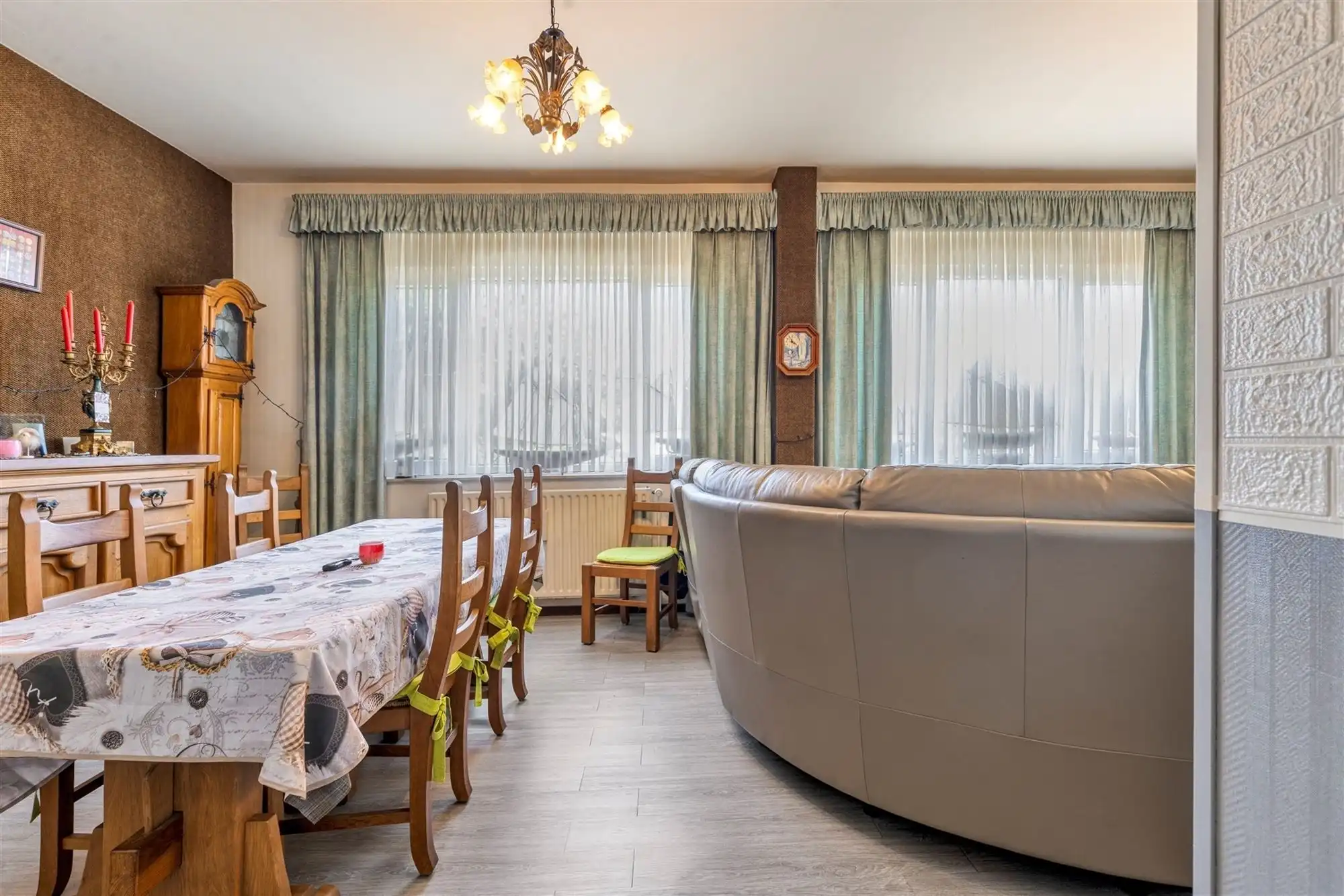 Gelijkvloers appartement met 2 slaapkamers foto 3