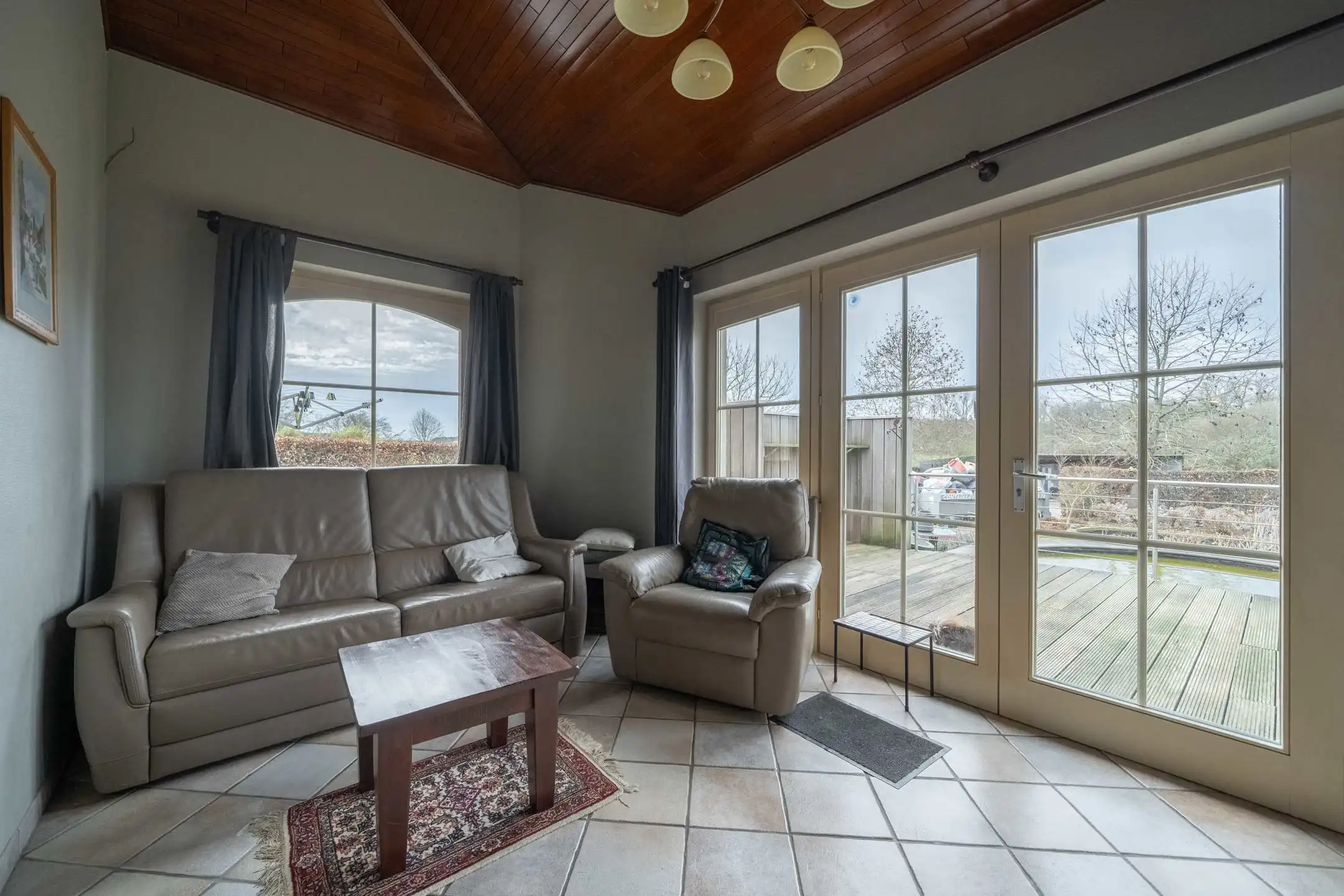 Villa met 5 slpk op 32 are 67 ca foto 9