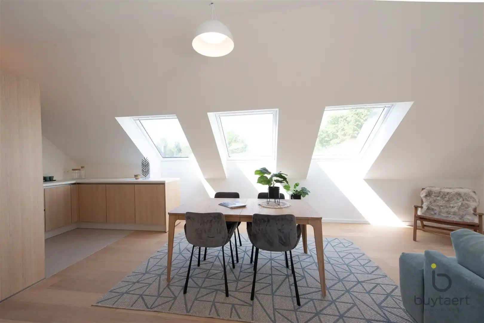 Beleef luxe, comfort en energiezuinigheid in een karaktervolle architectuur. foto 6