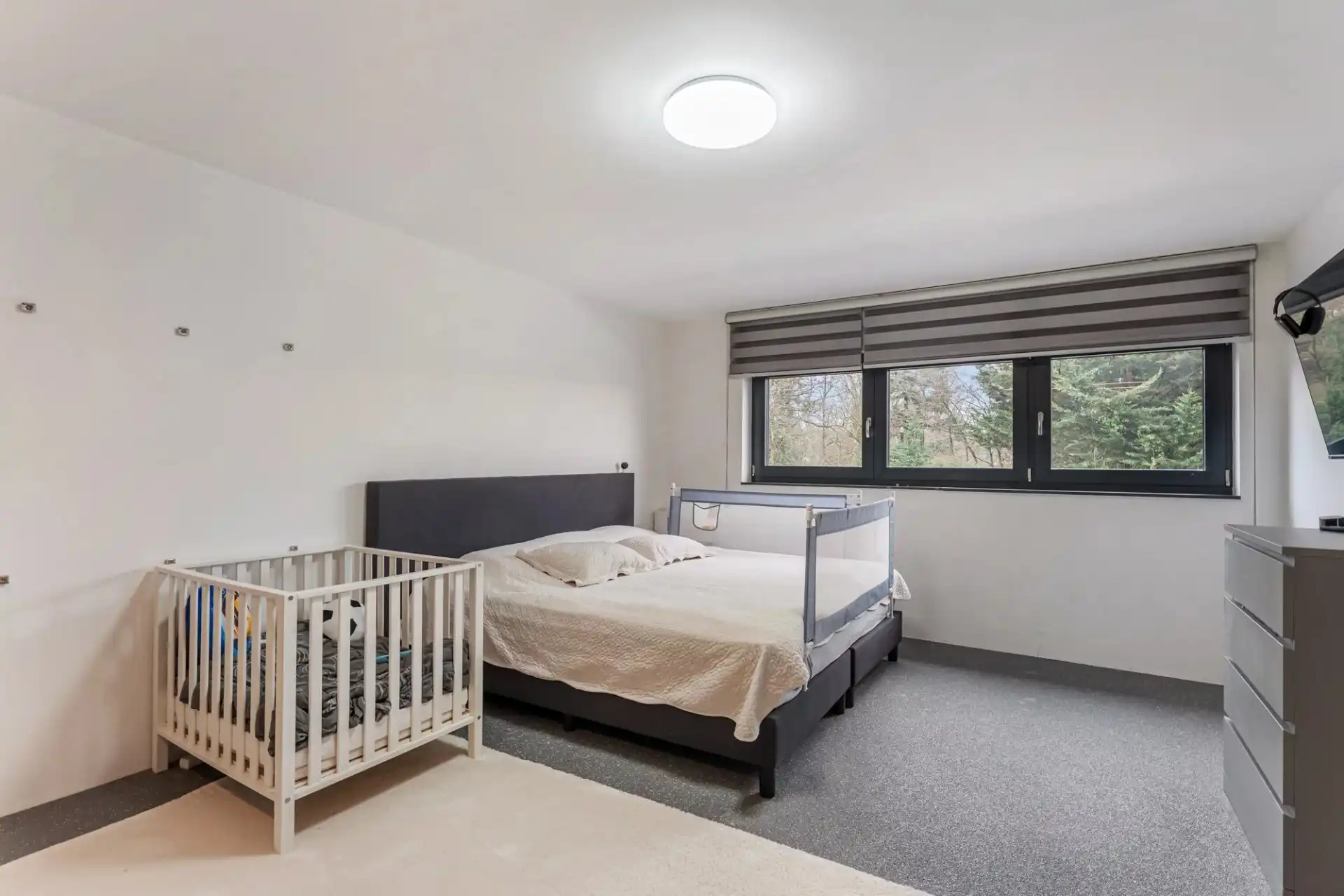 Recente gezinswoning in rustige straat te Houthalen foto 15