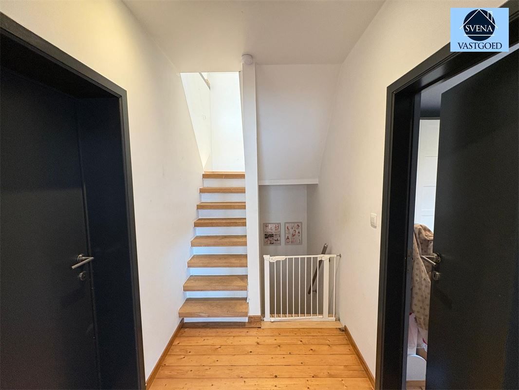 LEUKE, RUIME AANGENAME WONING IS GELEGEN NABIJ HET CENTRUM VAN APPELTERRE foto 9