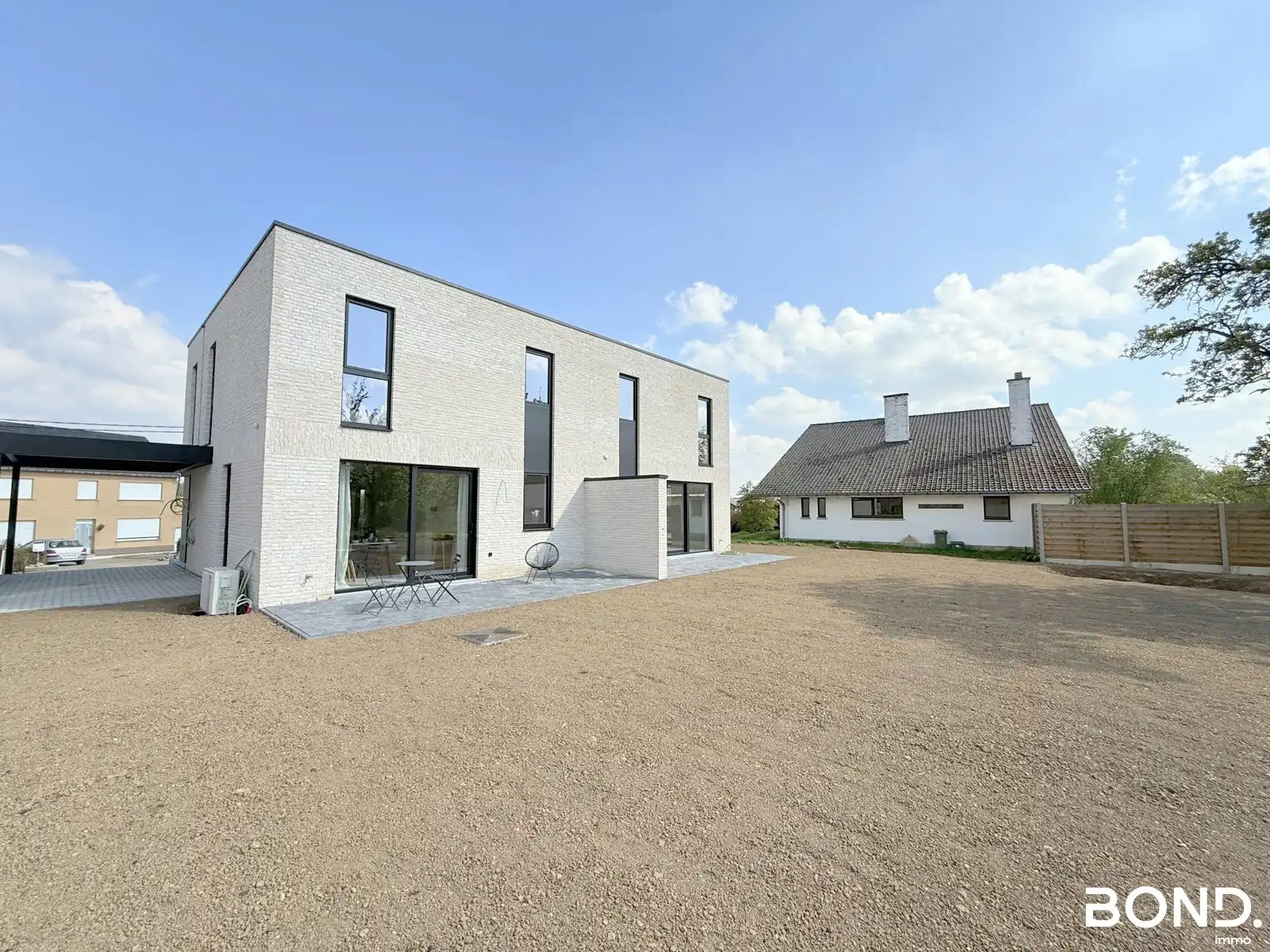 Instapklare nieuwbouwwoning op gunstige locatie!  foto 12