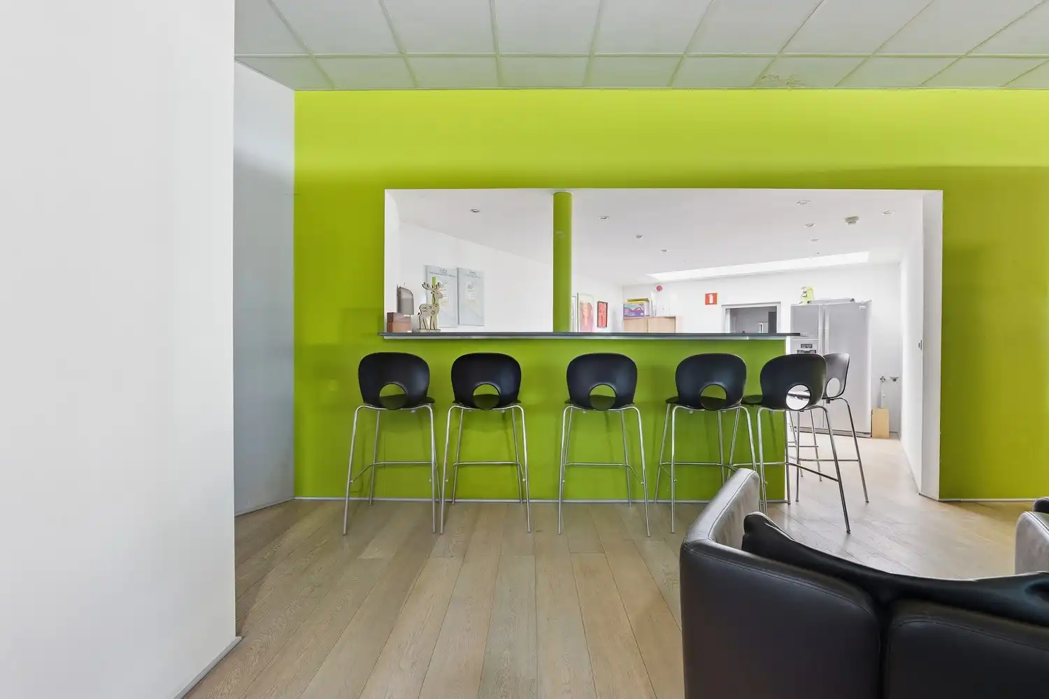 Multifunctioneel gebouw met woonst foto 13