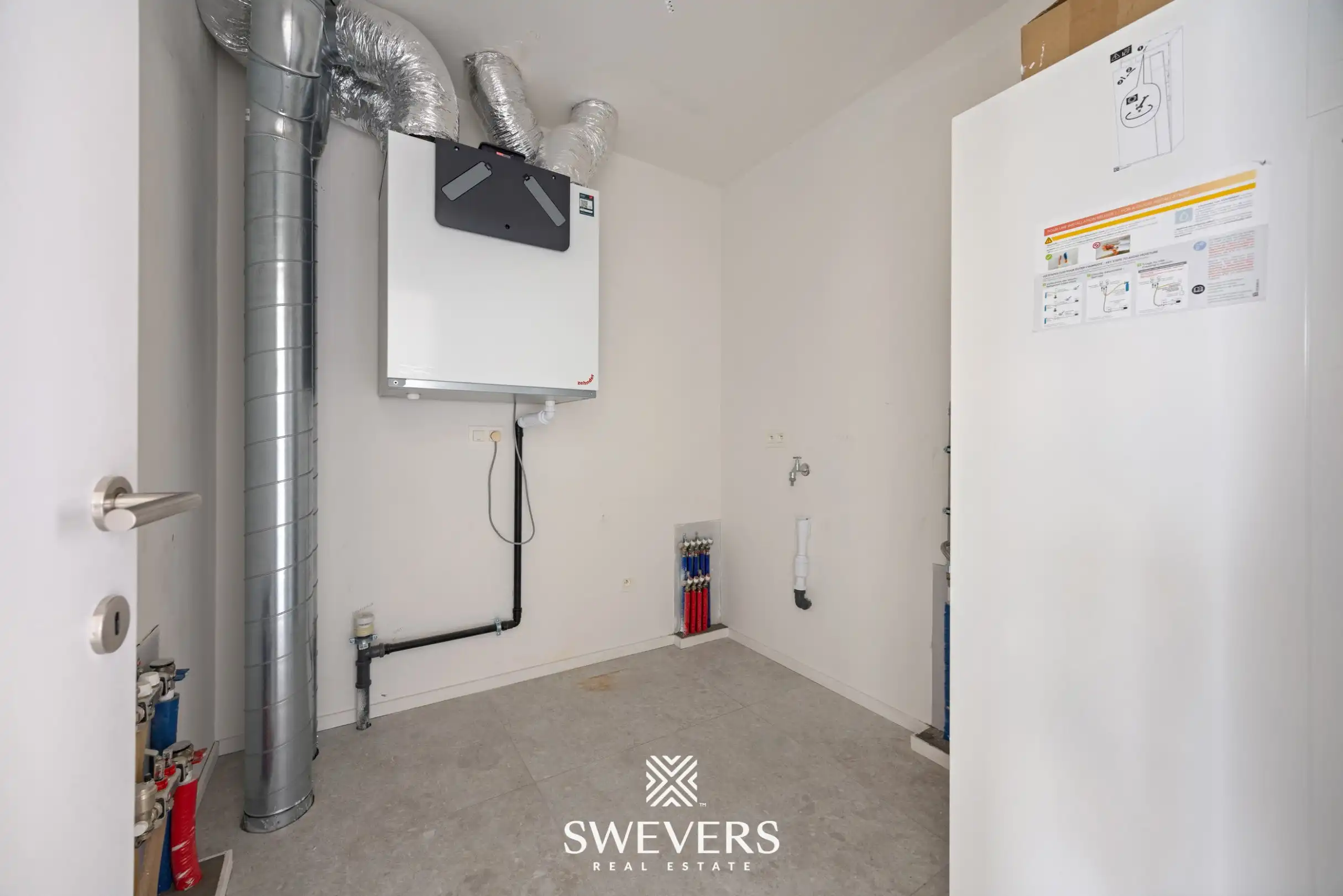 Hedendaags en energiezuinig wonen in een rustige woonwijk van Leopoldsburg foto 23