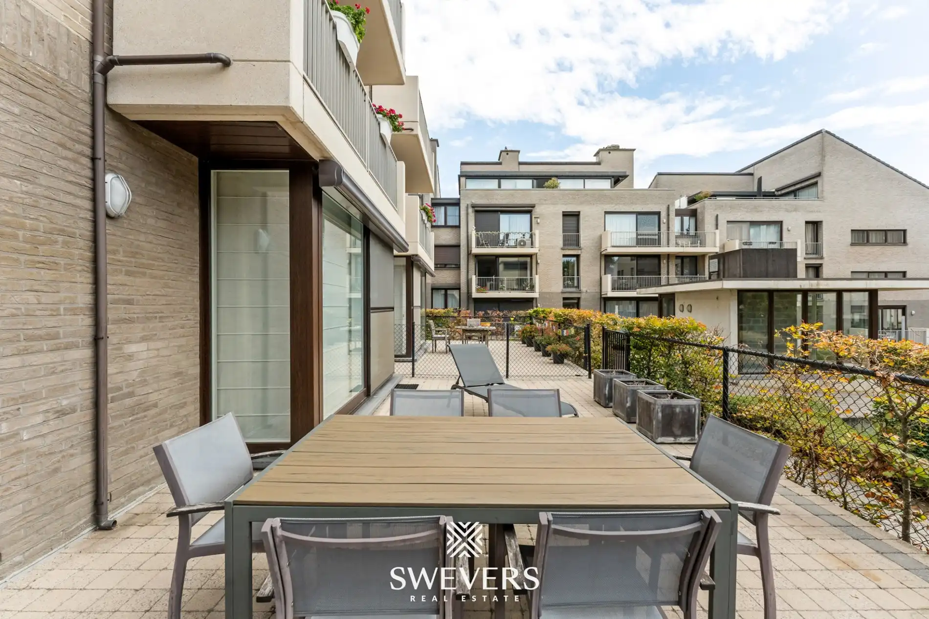 2-slaapkamerappartement met terras, autostaanplaats en berging foto 23