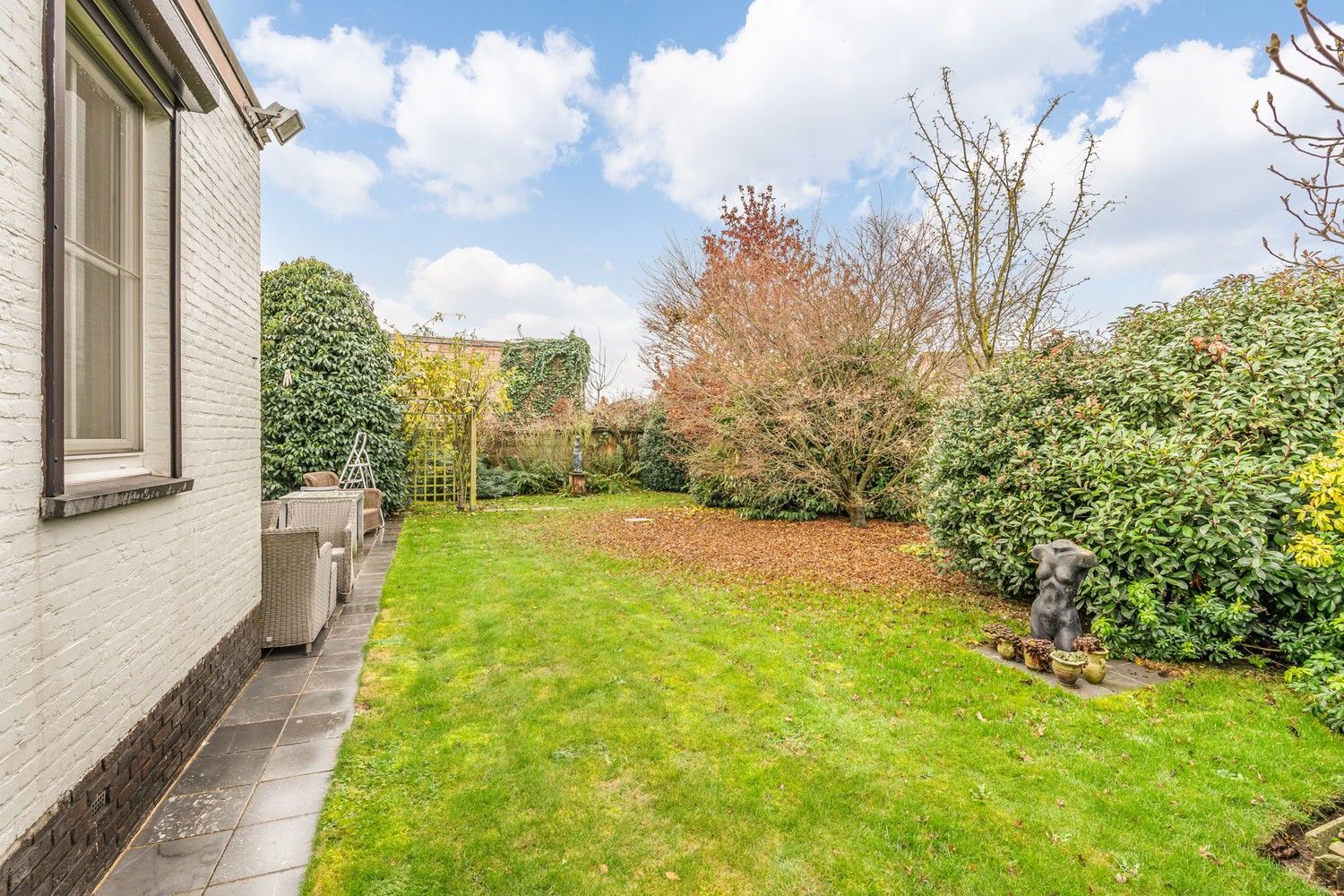 Gelijkvloerse woning met 3 slaapkamers, garage en westgerichte tuin in Tongeren-Borgloon foto 23