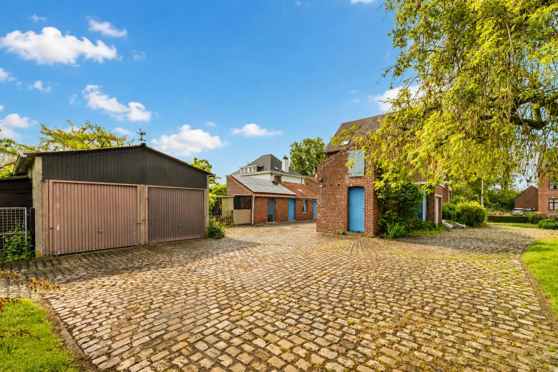 Charmante herenwoning met karakter en mooi potentieel! foto 5