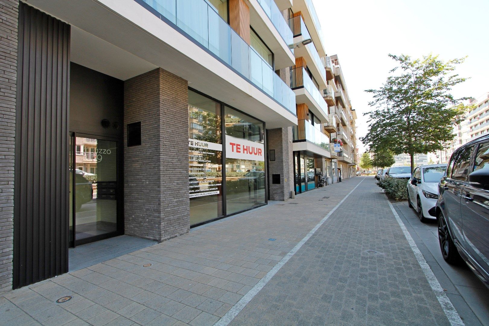 Multifunctionele ruimte omgeving Heldentorens Heist te huur (239m²) met laadkade foto 5