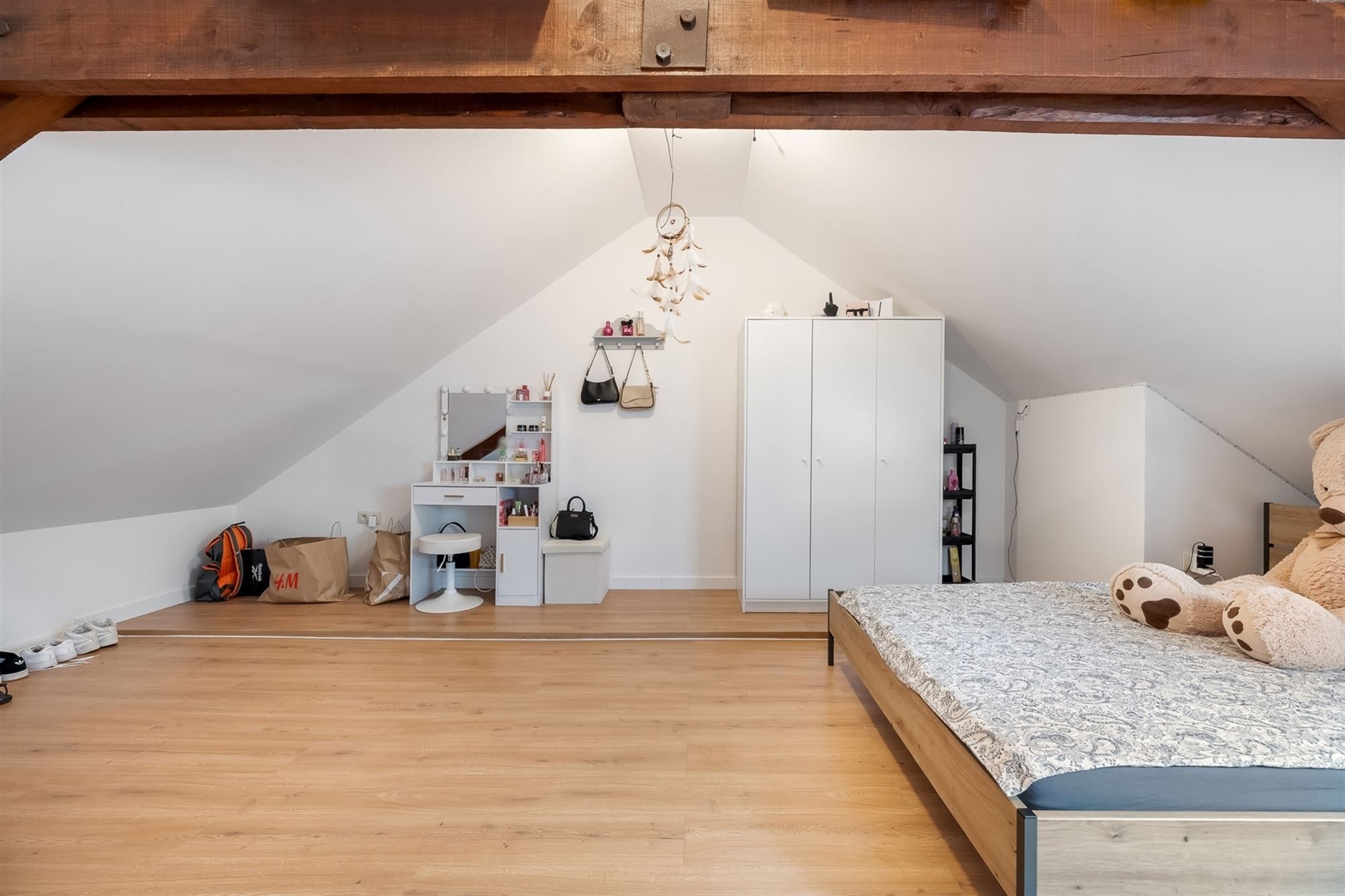 PERFECT ONDERHOUDEN DUPLEX APPARTEMENT MET 4 SLAAPKAMERS TE BEVERLO foto 15