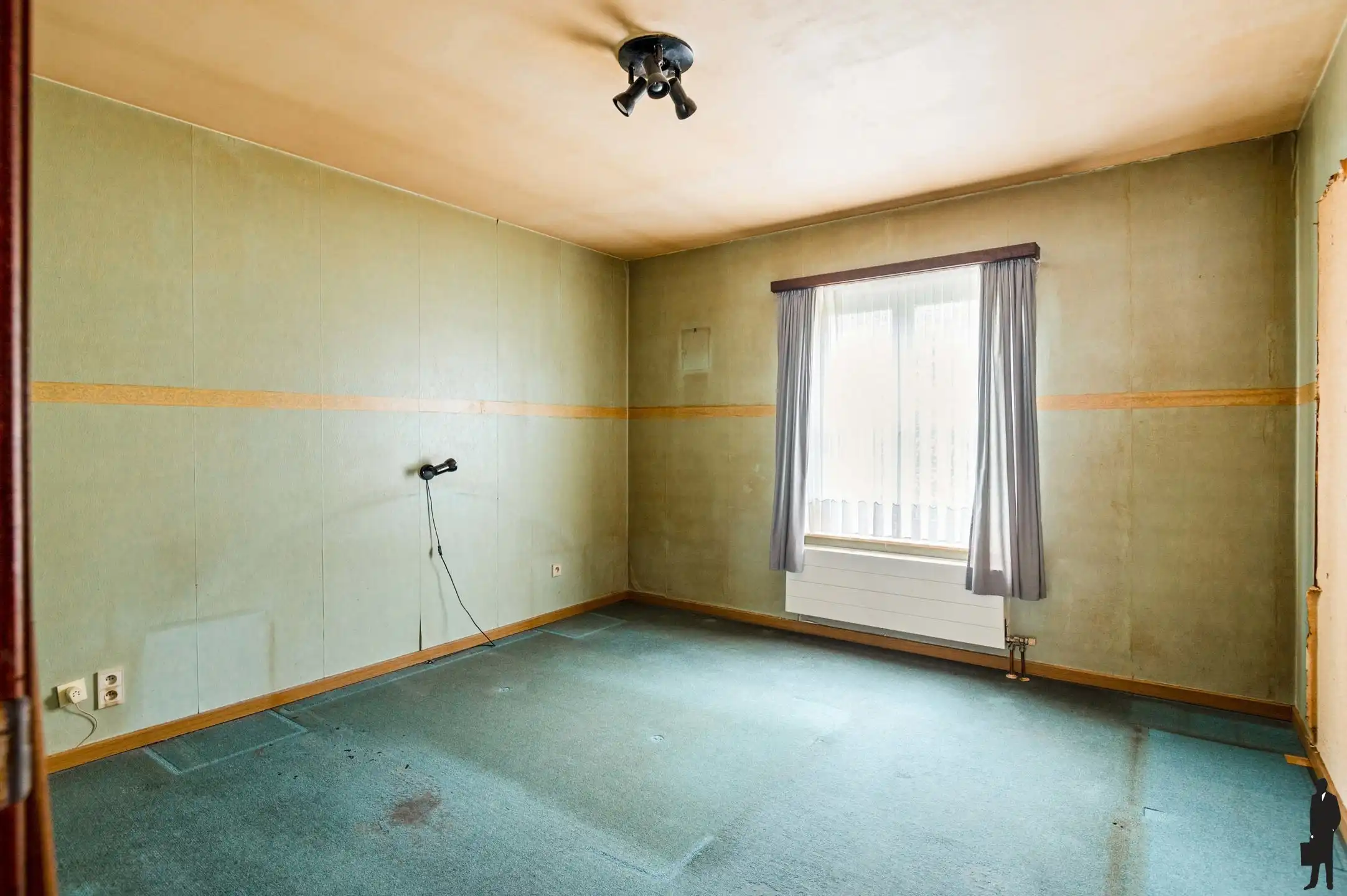 Te renoveren laagbouwwoning met zuid tuin foto 14