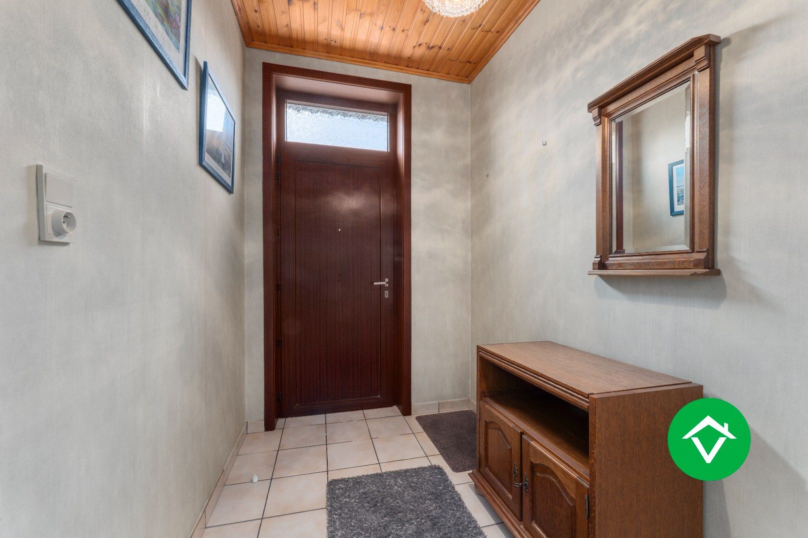 Ruime woning met 5 slaapkamers, diepe tuin en garage te Staden foto 9