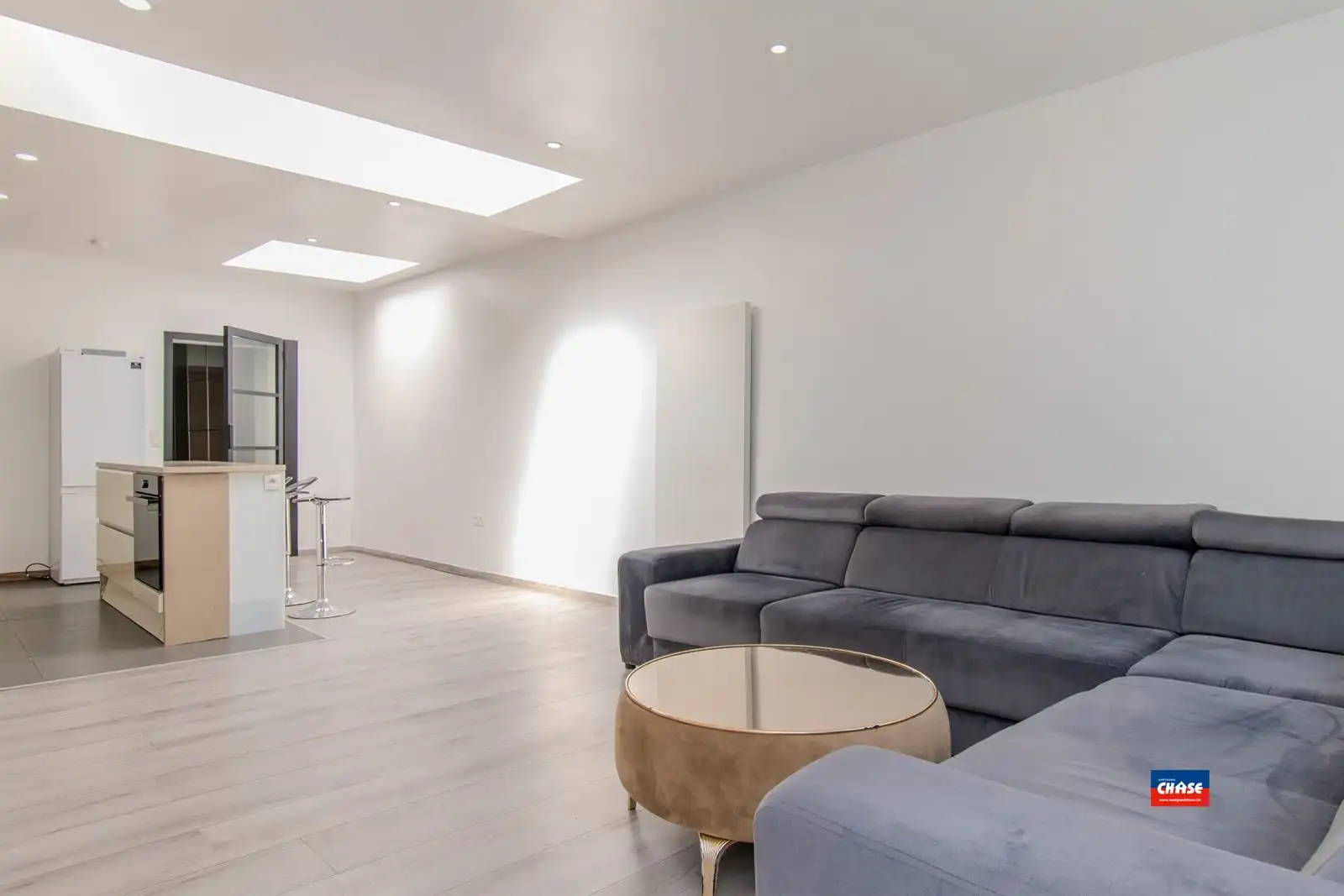 Rijwoning met 3 slaapkamers, 2 badkamers en terras foto 8