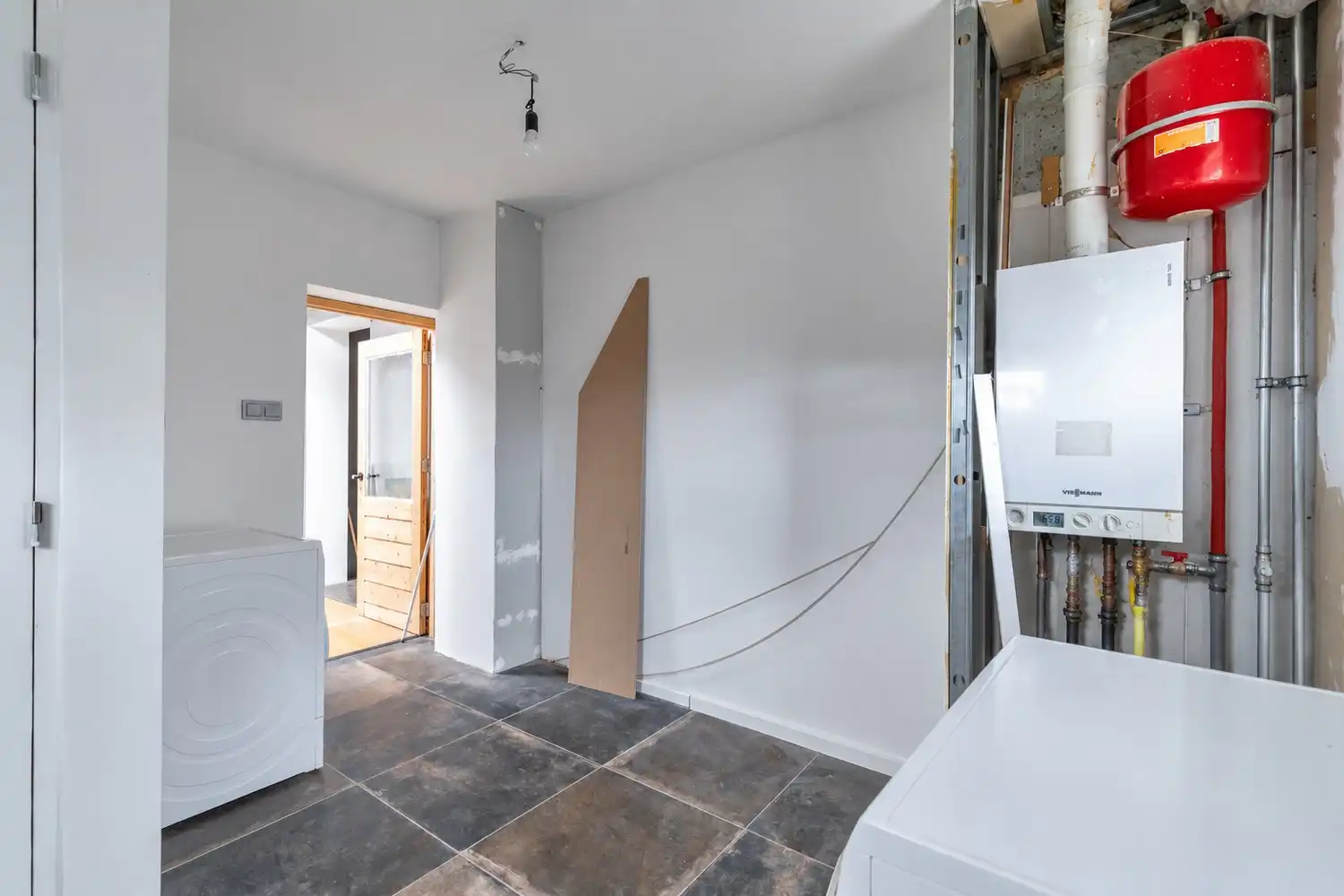 Karaktervolle woning met veel mogelijkheden, een strategische ligging en nabij het Domein Pietersheim foto 17