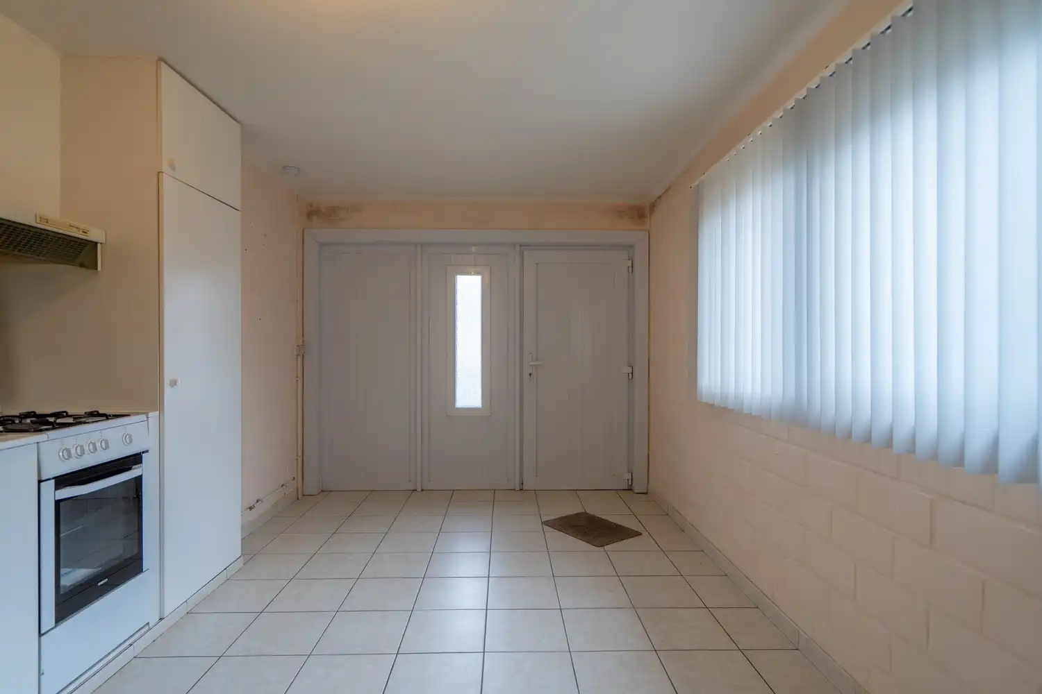 GROUND FLOOR LIVING foto 26