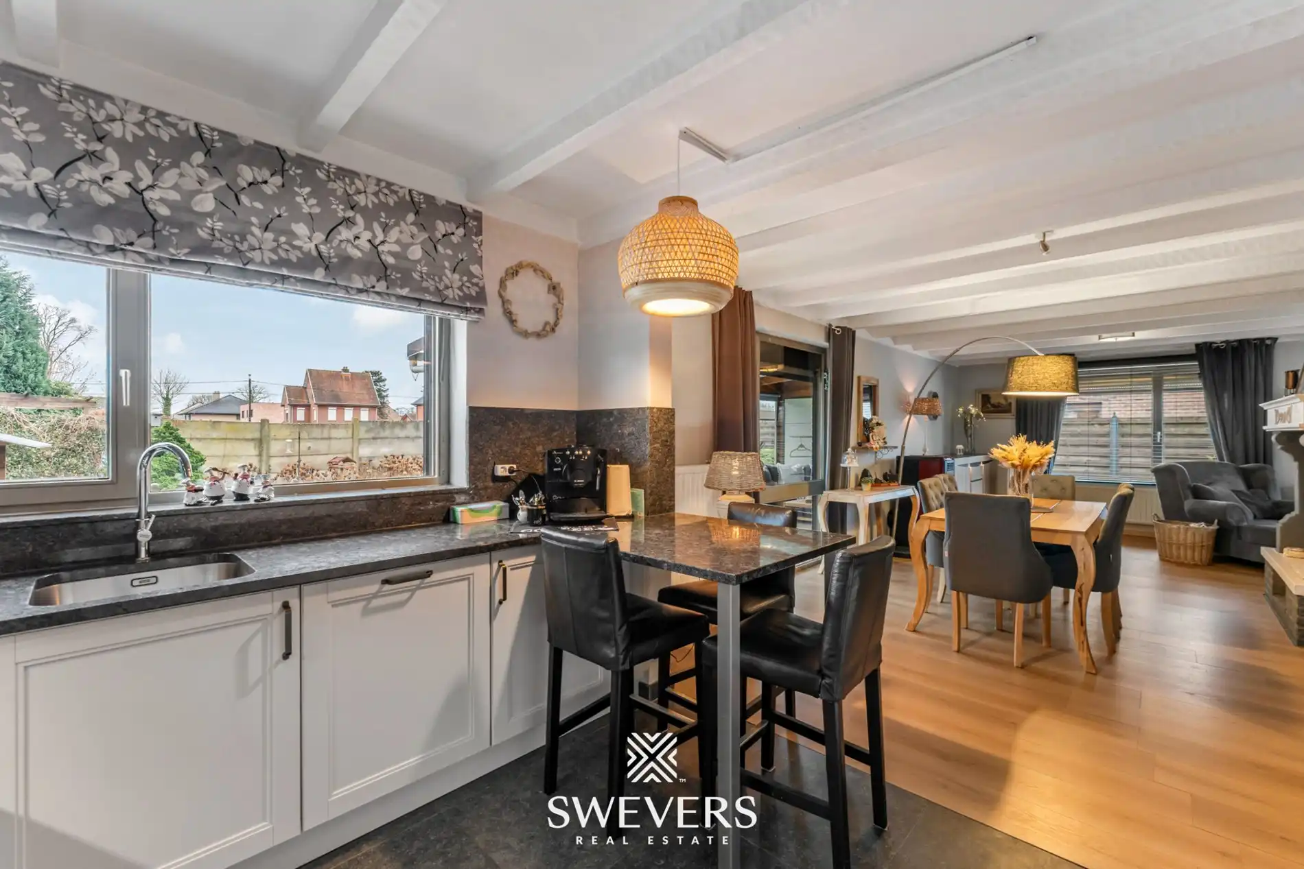 Instapklare open bebouwing met zuidgerichte tuin nabij het centrum van Heusden foto 12