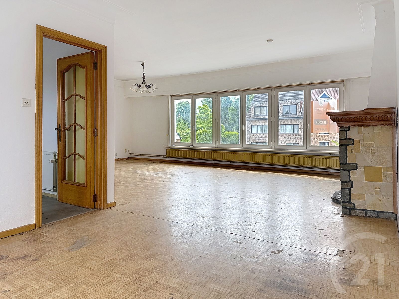 Zeer ruim appartement te koop in het centrum van Ramsel! foto 9