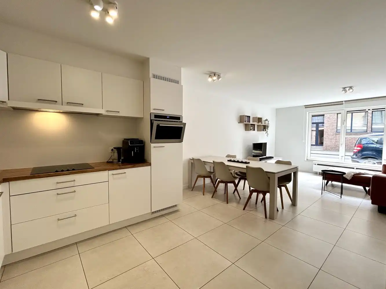 Instapklaar gelijkvloers appartement met privatieve tuin en garage in hartje Kessel-Lo foto 4