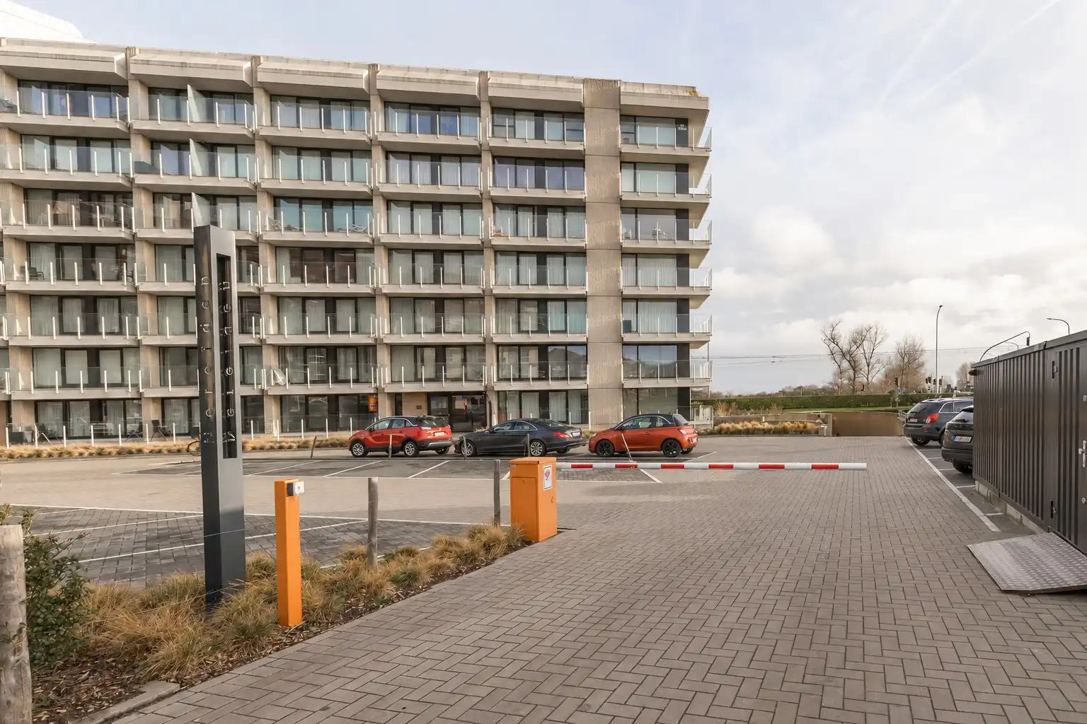 Gerenoveerd en zuid gericht éénslaapkamerappartement te Nieuwpoort-Bad foto 11
