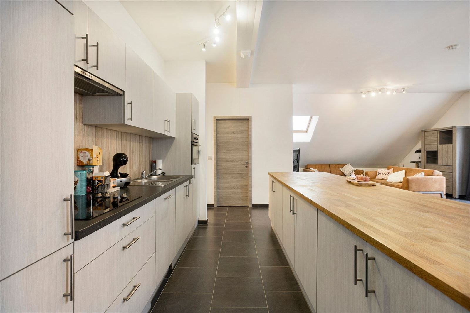 Ruim appartement met 2 slaapkamers te koop foto 12