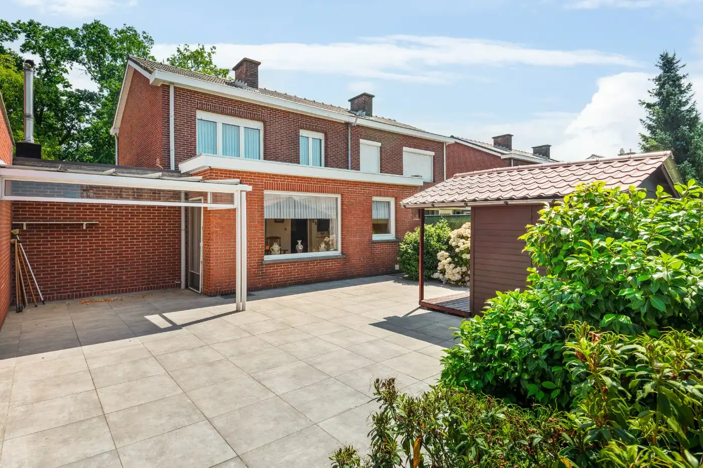 Goed gelegen, keurig onderhouden HOB met 3 slpk., tuin en garage foto 17