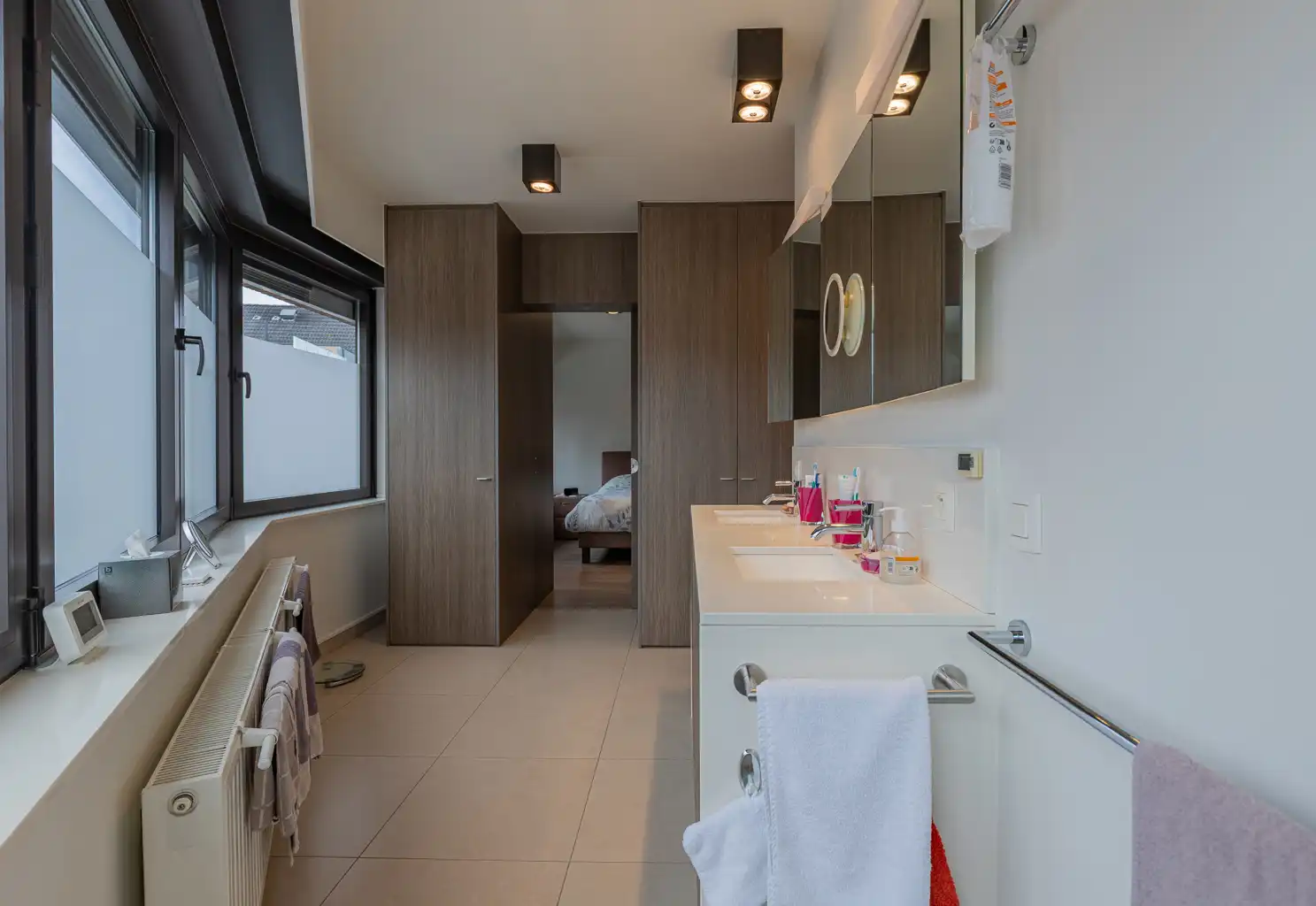 Gerenoveerd ruim appt 1e verd. met 3 slpk in hartje Opwijk! foto 10