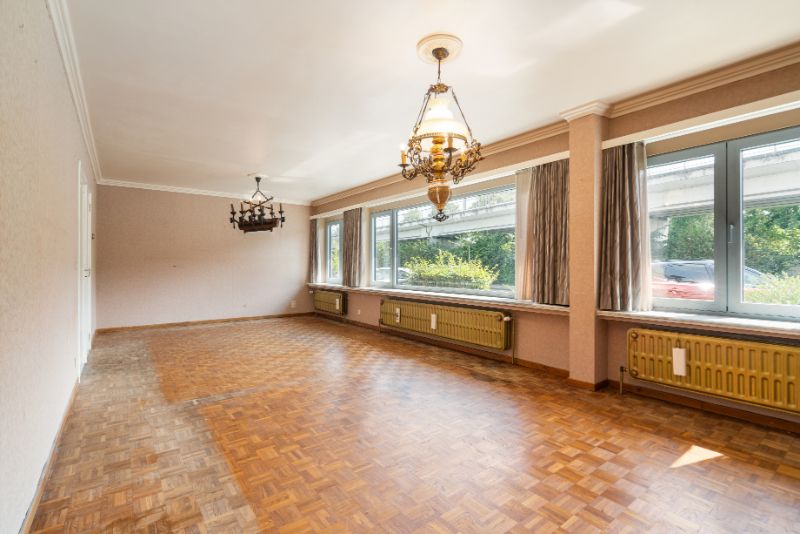 Ruim appartement met 2 slaapkamers - ruim terras foto 4