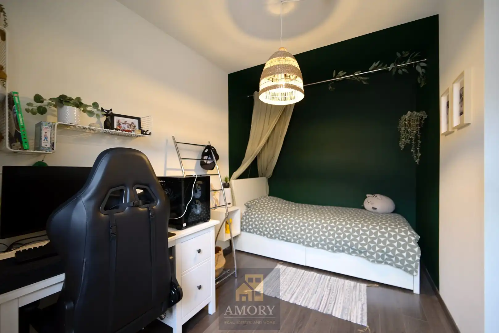 Ruime, gerenoveerde gezinswoning in Gavere foto 21