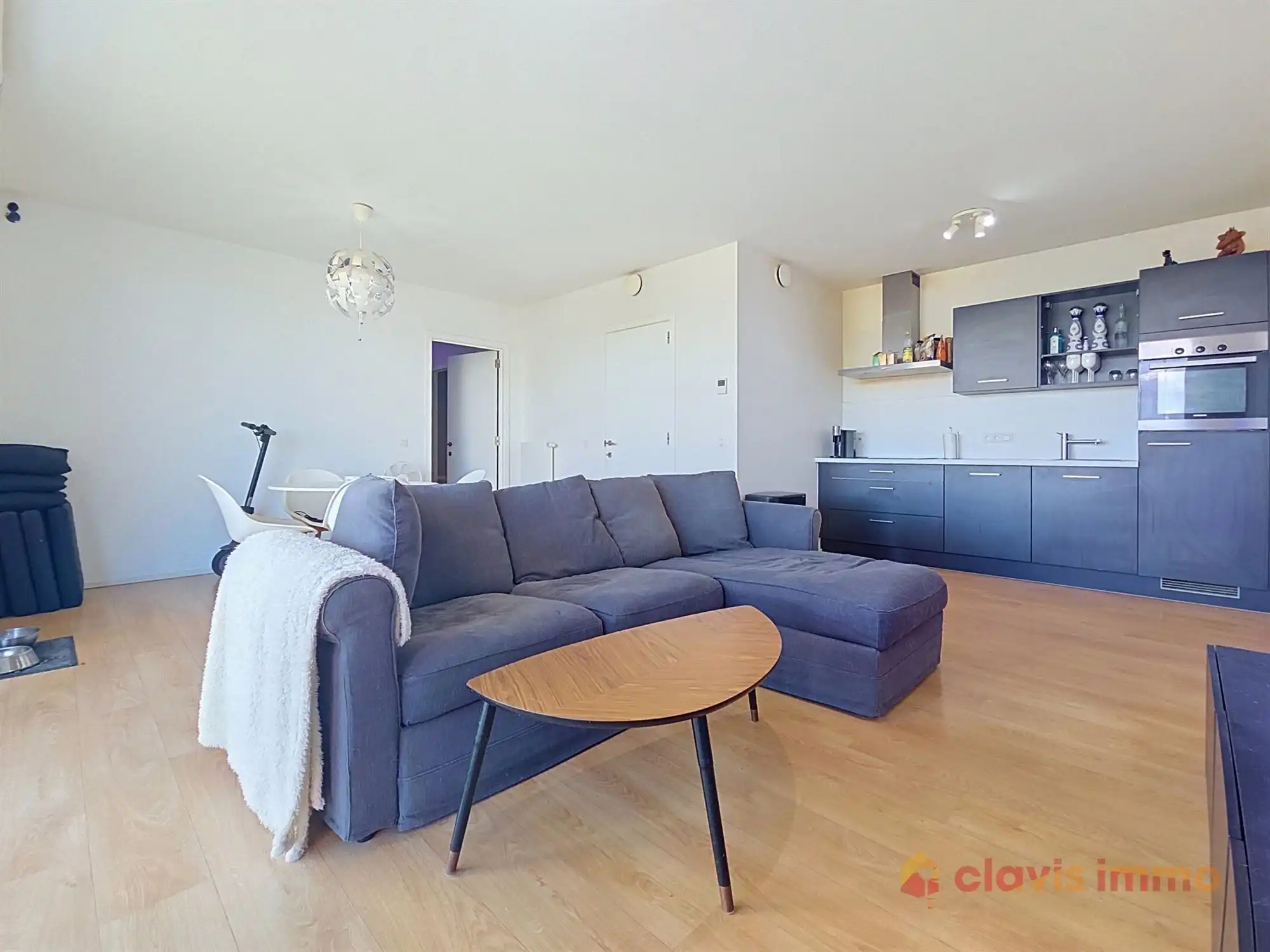 Appartement met terras en parking foto 2
