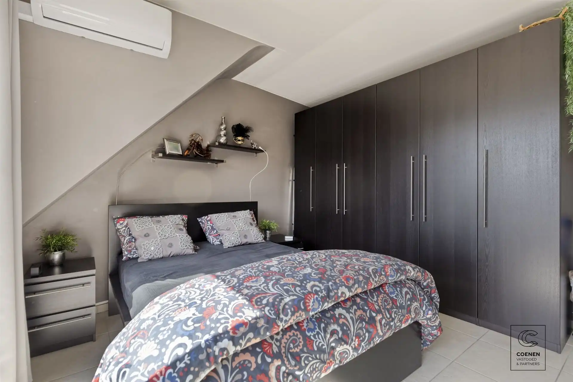 Instapklaar appartement met zonnig terras te Brecht! foto 10