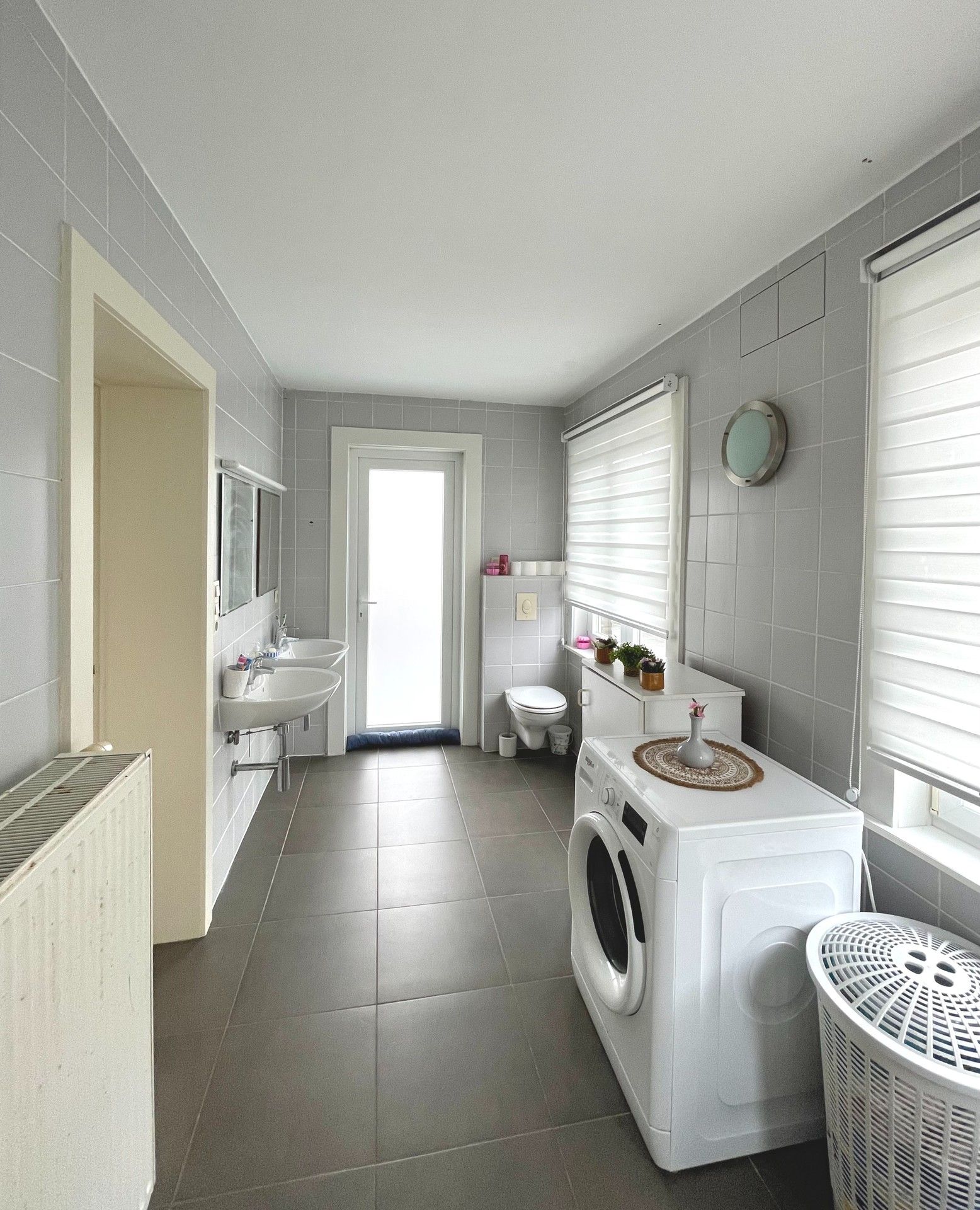 HALFOPEN WONING MET VEEL MOGELIJKHEDEN foto 21