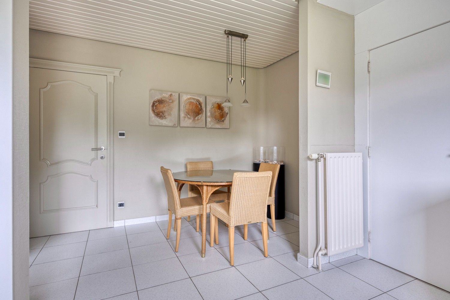 Klassiek landhuis met 4 slaapkamers, bureel en ondergrondse garage op prachtig perceel van 1000 m² nabij Lommel-centrum foto 13