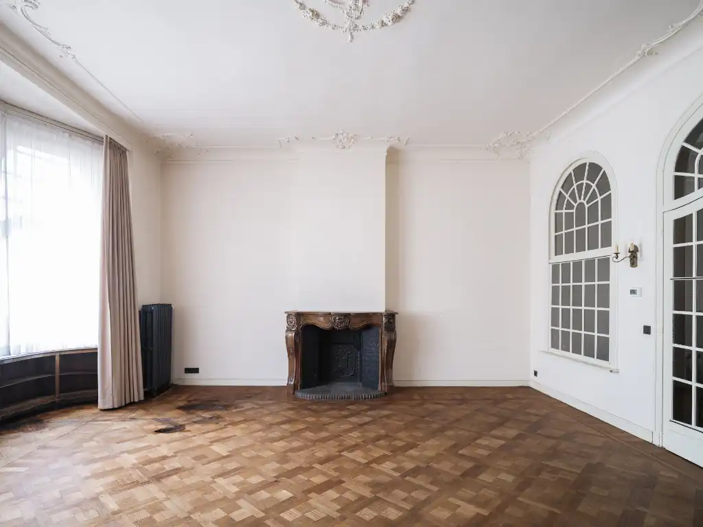 Unieke herenwoning met tuin en garage in neorococostijl nabij Gent-Sint-Pieters foto 11