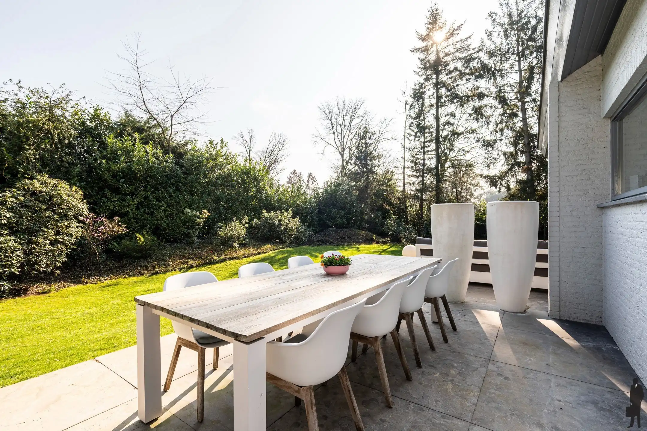 In de Meerse bergen treffen we op een ruim perceel van ca. 2.735m² deze knappe, lichtrijke villa foto 47