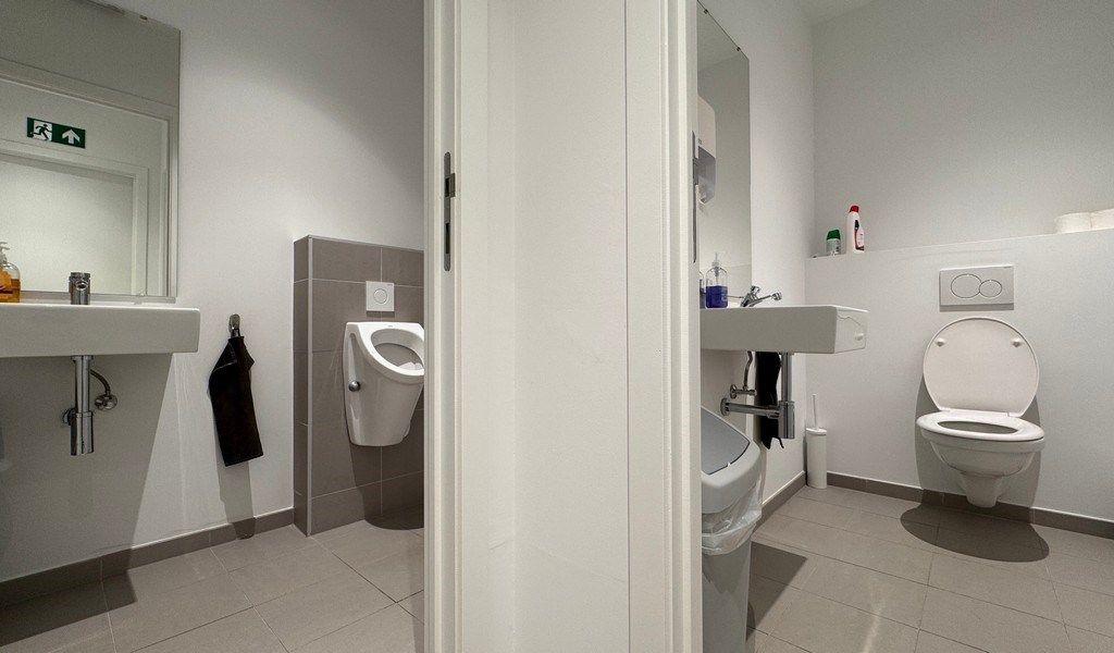 Instapklaar gemeubeld kantoor op 't Eilandje in Antwerpen foto 7