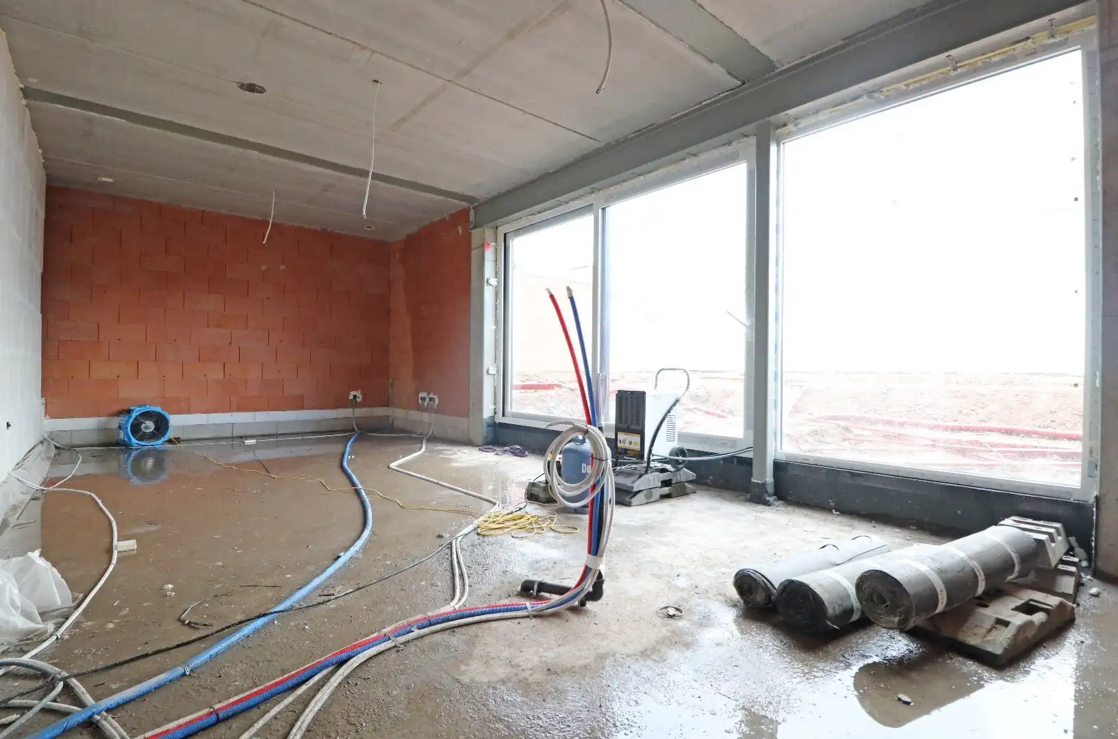 Modern appartement met tuintje foto 5