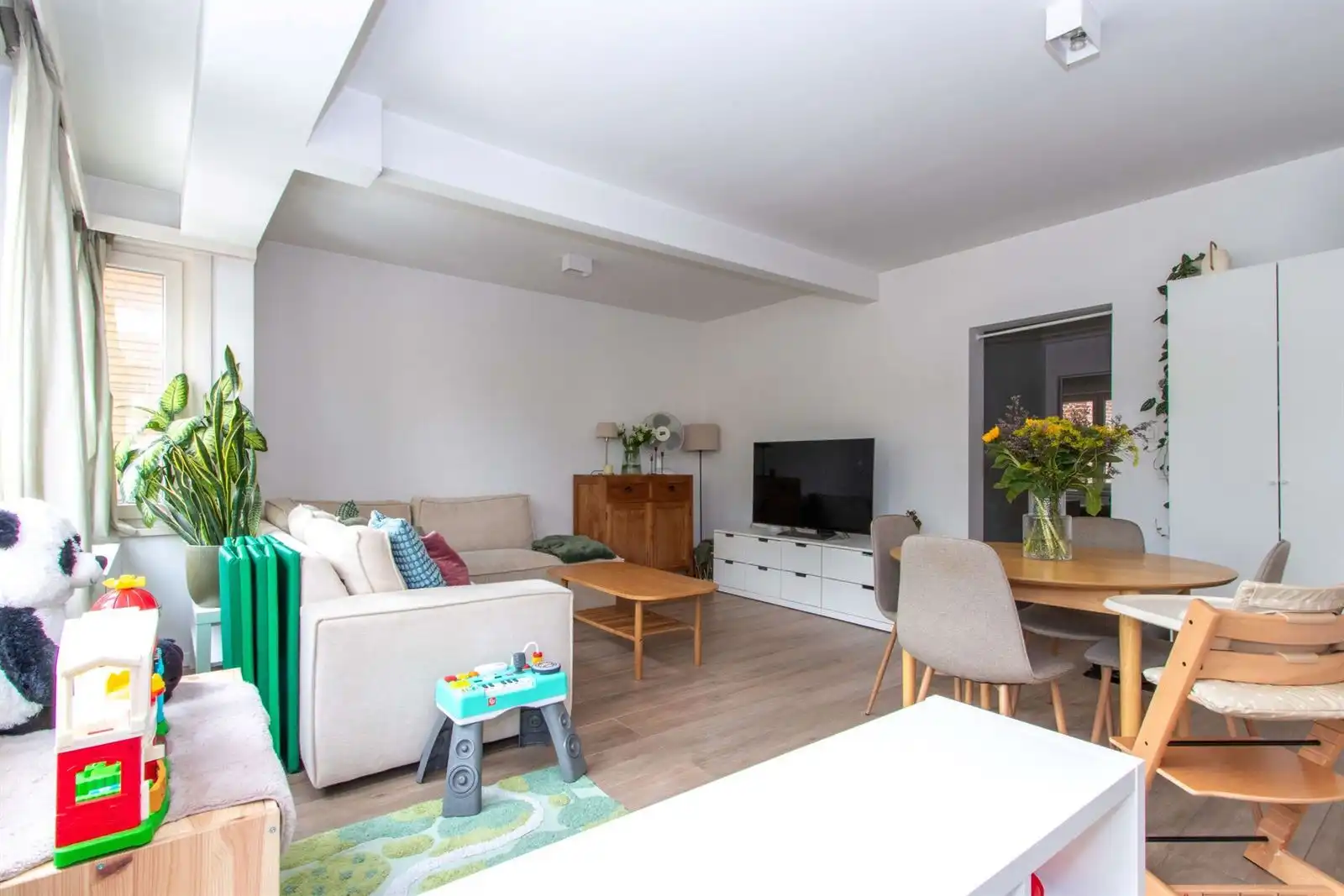 2 slaapkamerappartement te Halle foto 7