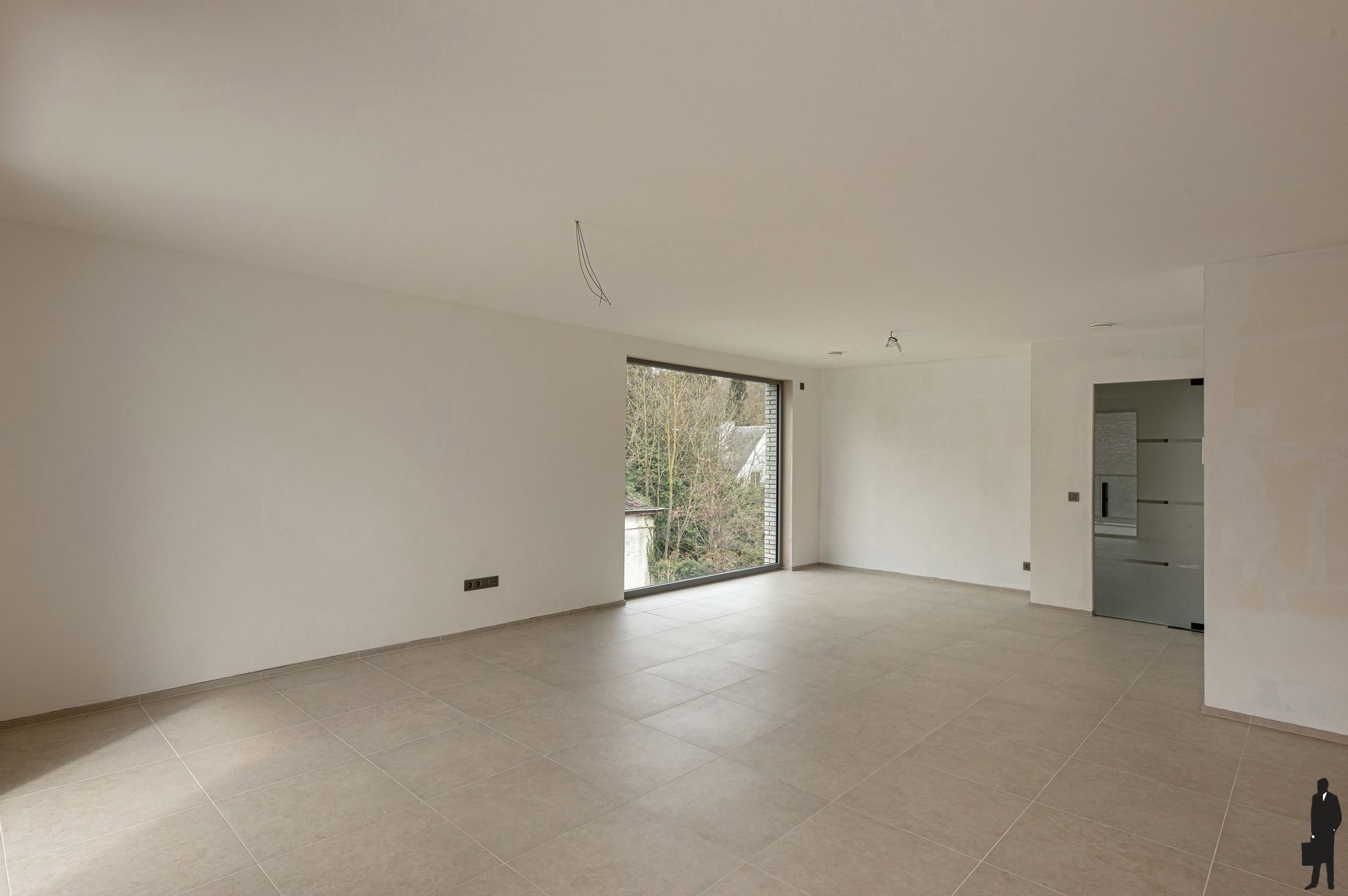 Exclusief en in het groen gelegen nieuwbouw penthouse onder registratierechten foto 4