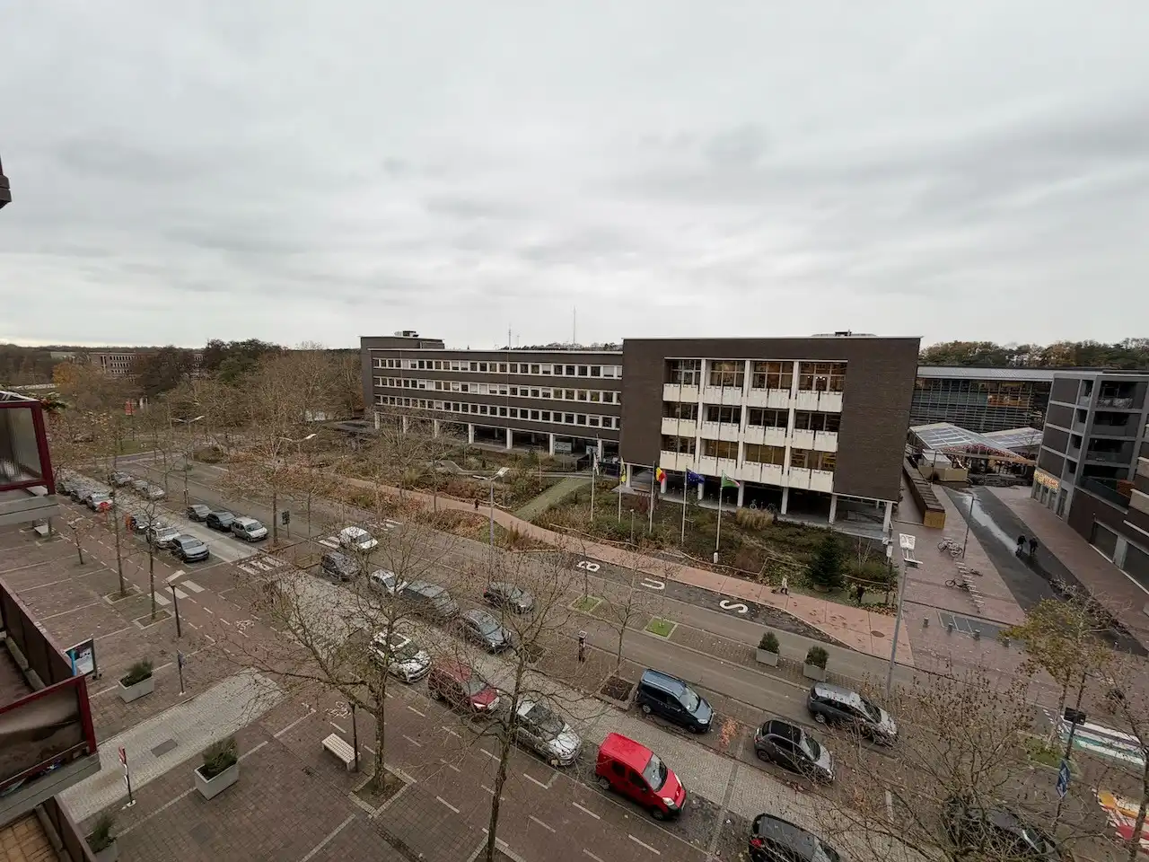 Genk-centrum, Dieplaan 29 bus 28 - Gezellig appartement met 1 slaapkamer (47 m2) en kelderberging. foto 16