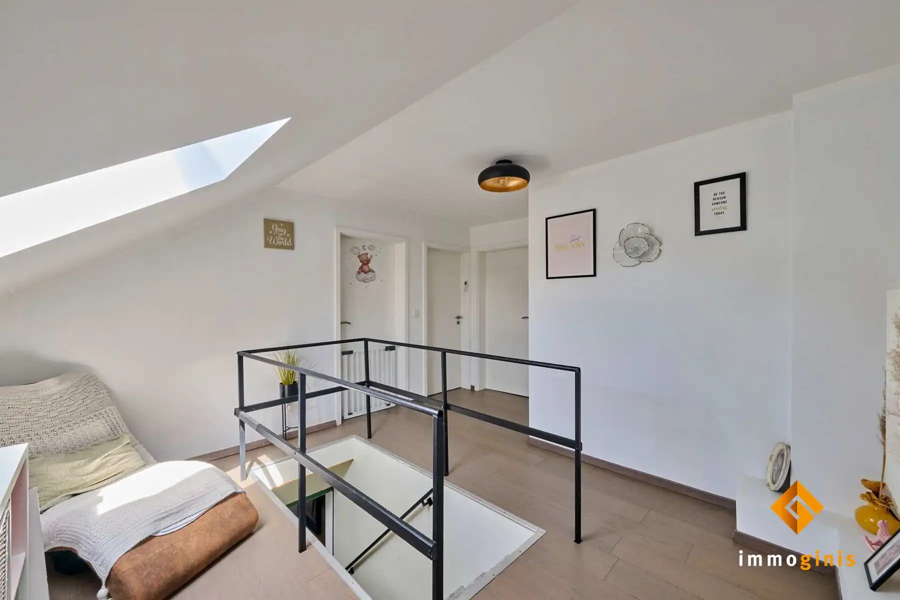 Gerenoveerde woning met 3 ruime slaapkamers, op een prachtige locatie vlakbij het centrum van Bocholt. foto 12