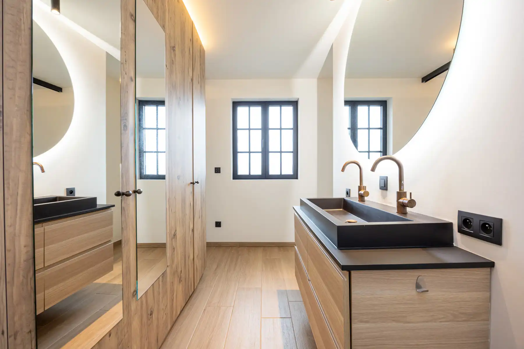 Kwaliteitsvolle energiezuinige woning met 5 slaapkamers in Merksplas. foto 21