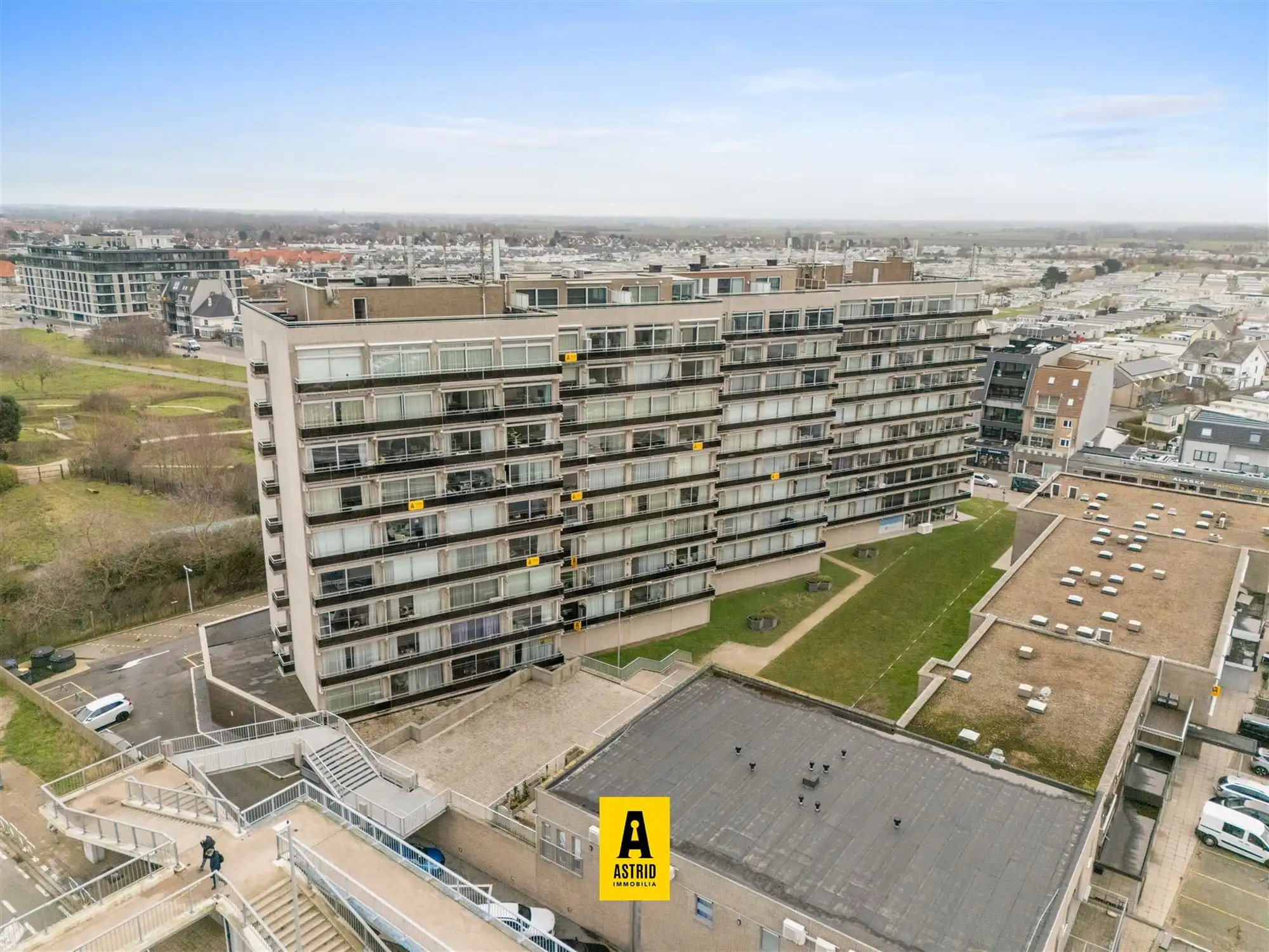 Zonnig appartement met open zicht! foto 4