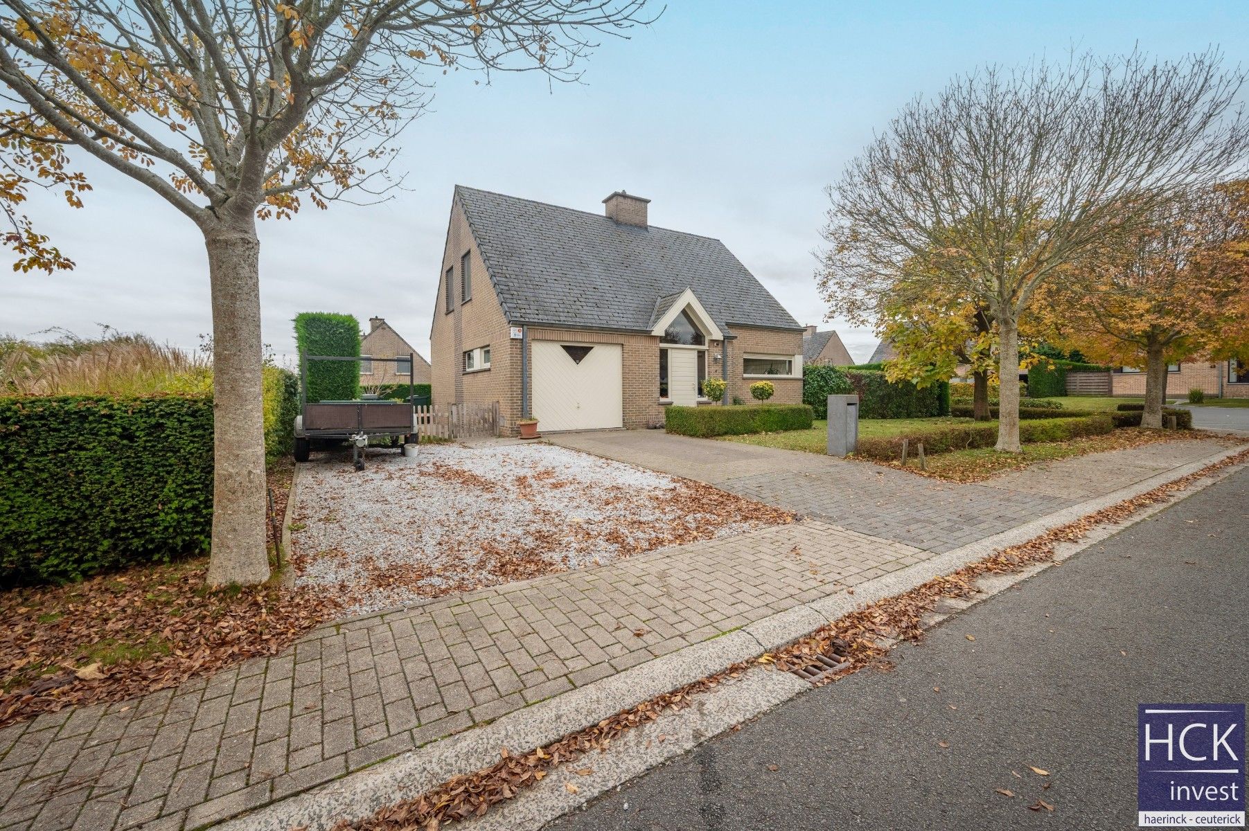 KRUISHOUTEM - Instapklare woning met 3 SLPK. op rustige ligging foto 2