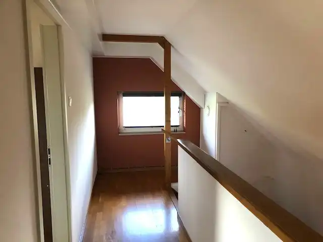 ALLEENSTAANDE WONING MET 3 SLAAPKAMERS foto 21