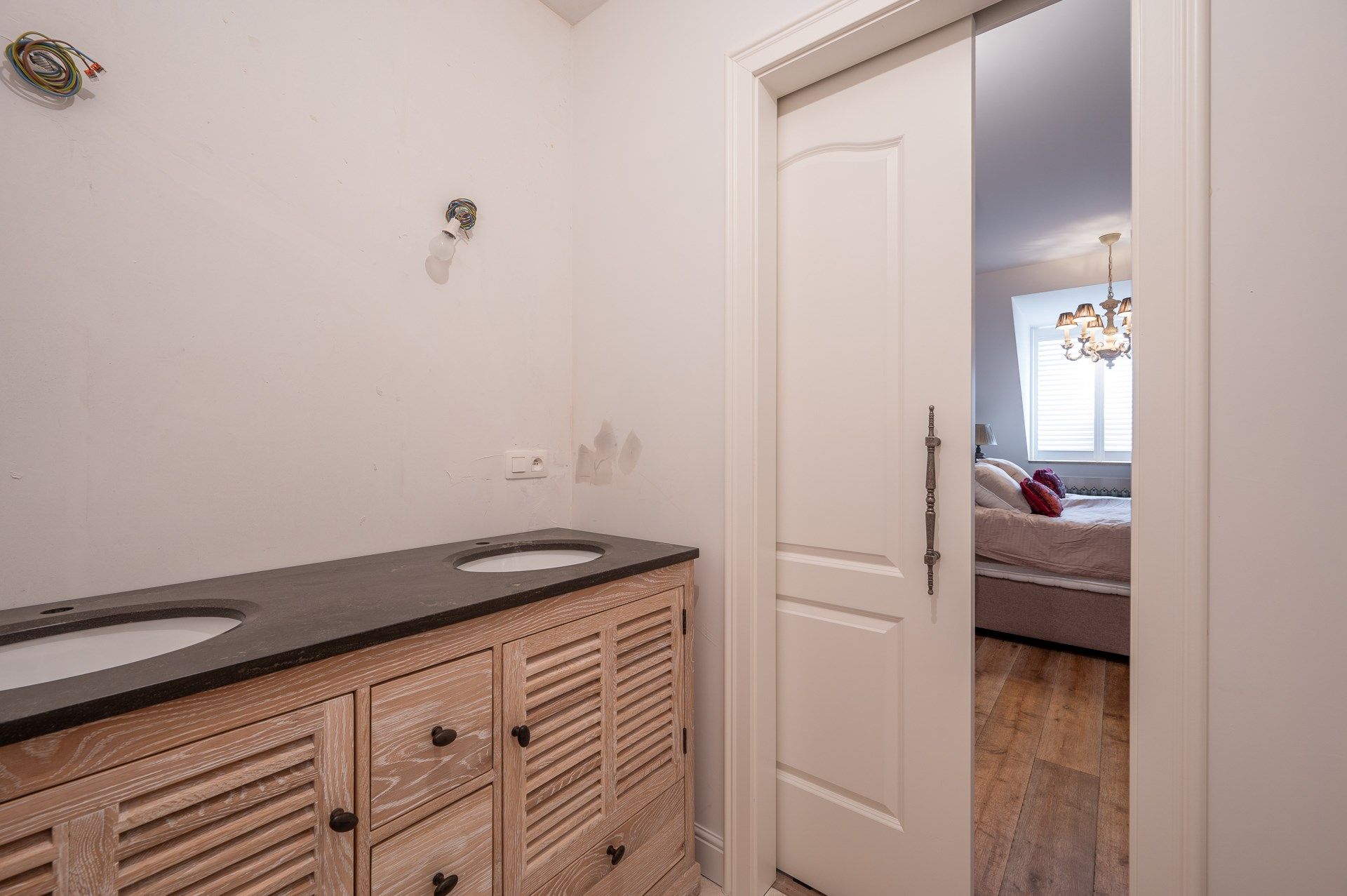 Lichtrijk appartement met een hoogwaardige afwerking,  2 slaapkamers en een ruim terras, gelegen in de residentie Promenade ter hoogte van Duinenwater op enkele foto 19